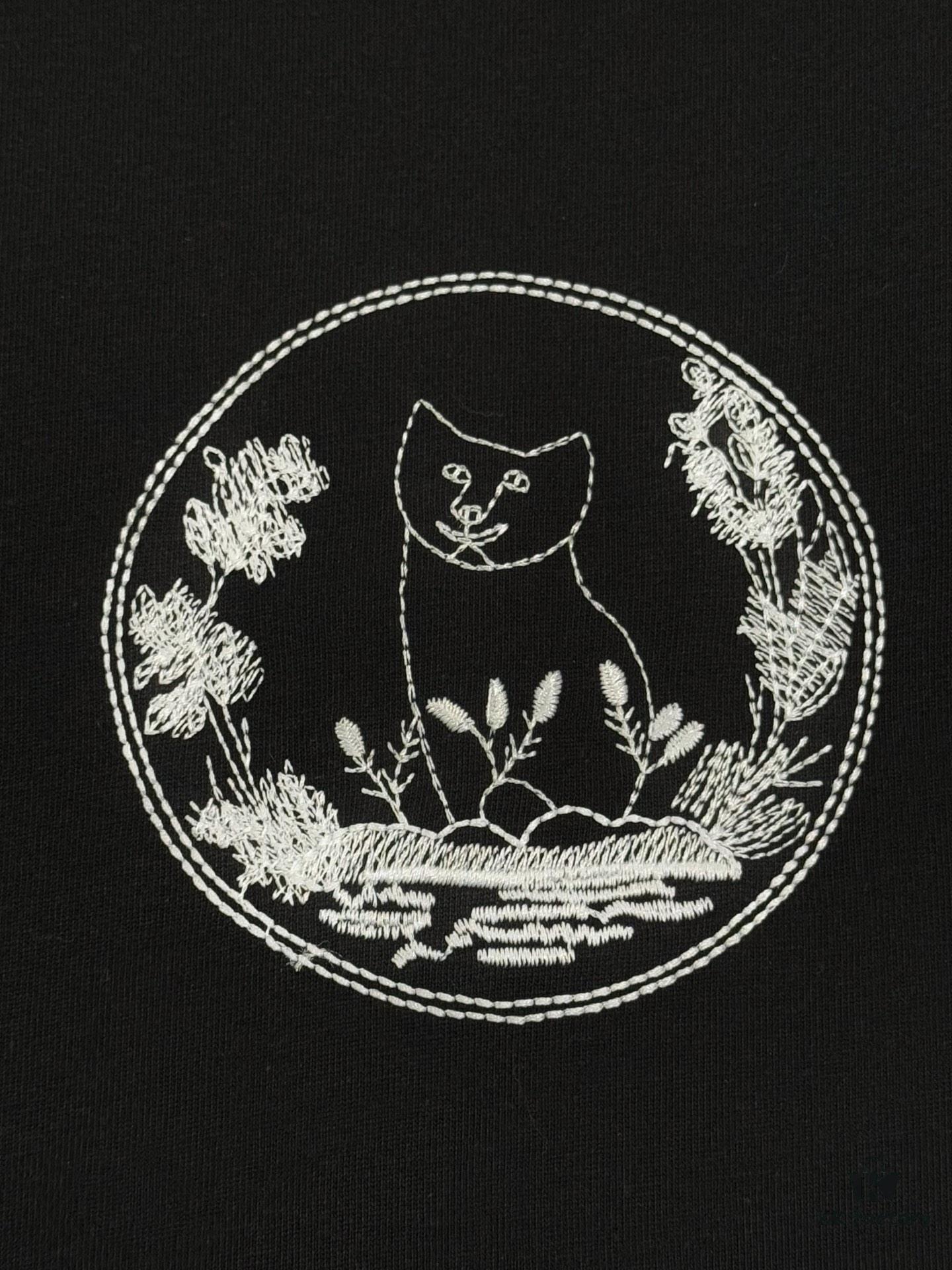 6931a017ccd8ab3d7af93d83 Dior Collaboration Embroidered Cat Short-Sleeve T-Shirt - Premium Version