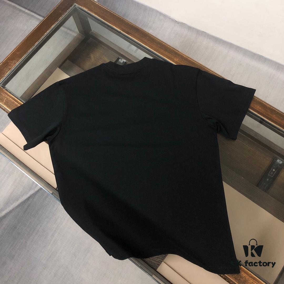 6931a028ccd8ab3d7af93e10 DIOR Summer 2025 New Arrival Round Neck Short-Sleeve T-Shirt, 270g Heavyweight Premium Cotton Fabric, Exceptional Texture and Comfort, Slim Fit Tailoring, Exquisite Stitching, Highly Breathable, Stylish and Versatile for All Ages