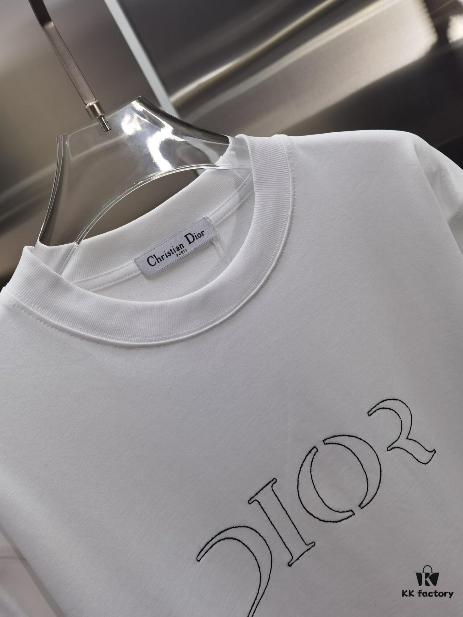 6931a02accd8ab3d7af93e29 Dior D'OR (Top-tier Embroidered Version, Different from Standard Stock) Short Sleeve T-Shirt