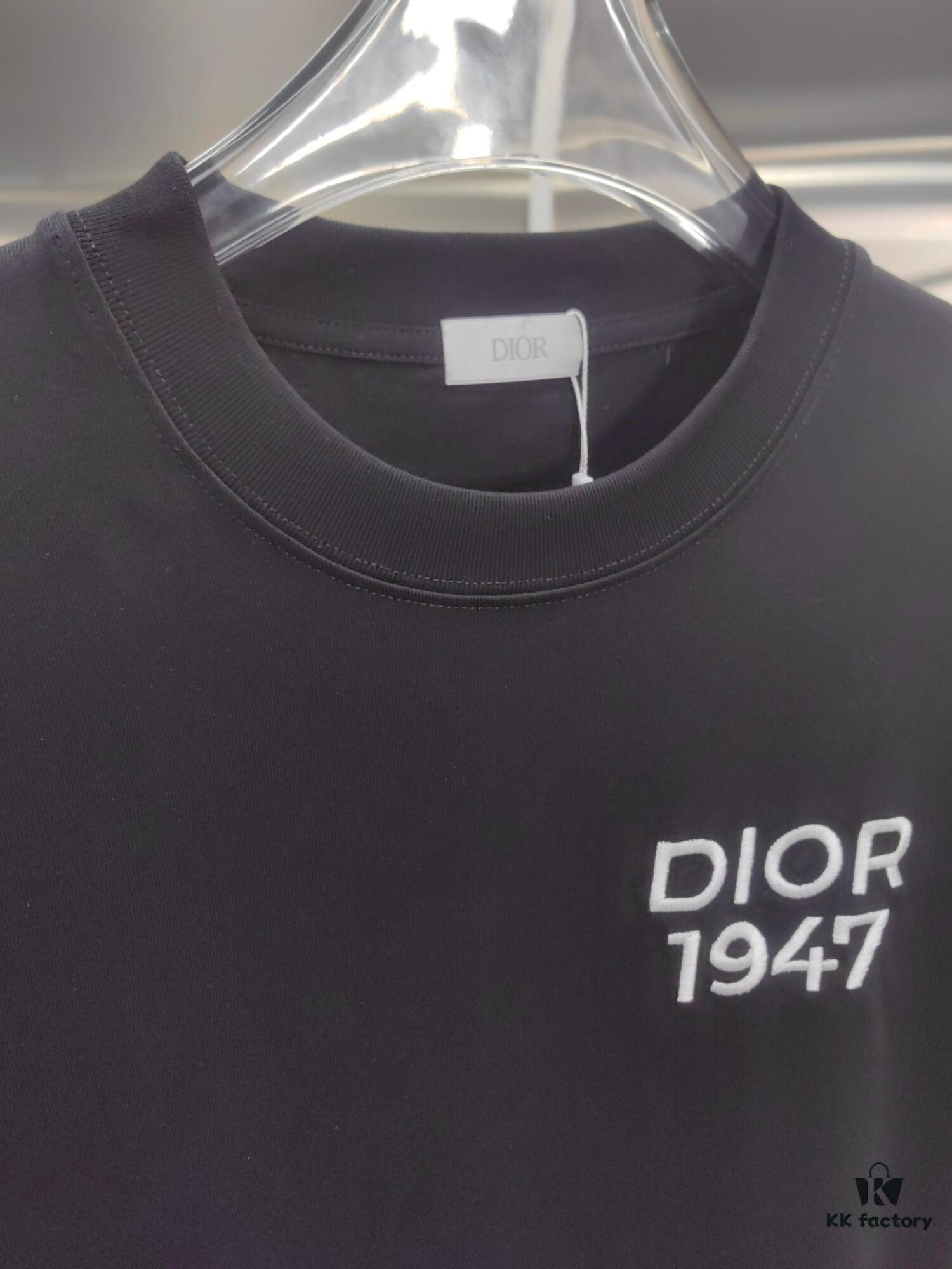 6931a02bccd8ab3d7af93e47 Dior D'Or (Embroidered Premium Version, Different from Standard Stock) Short Sleeve T-Shirt