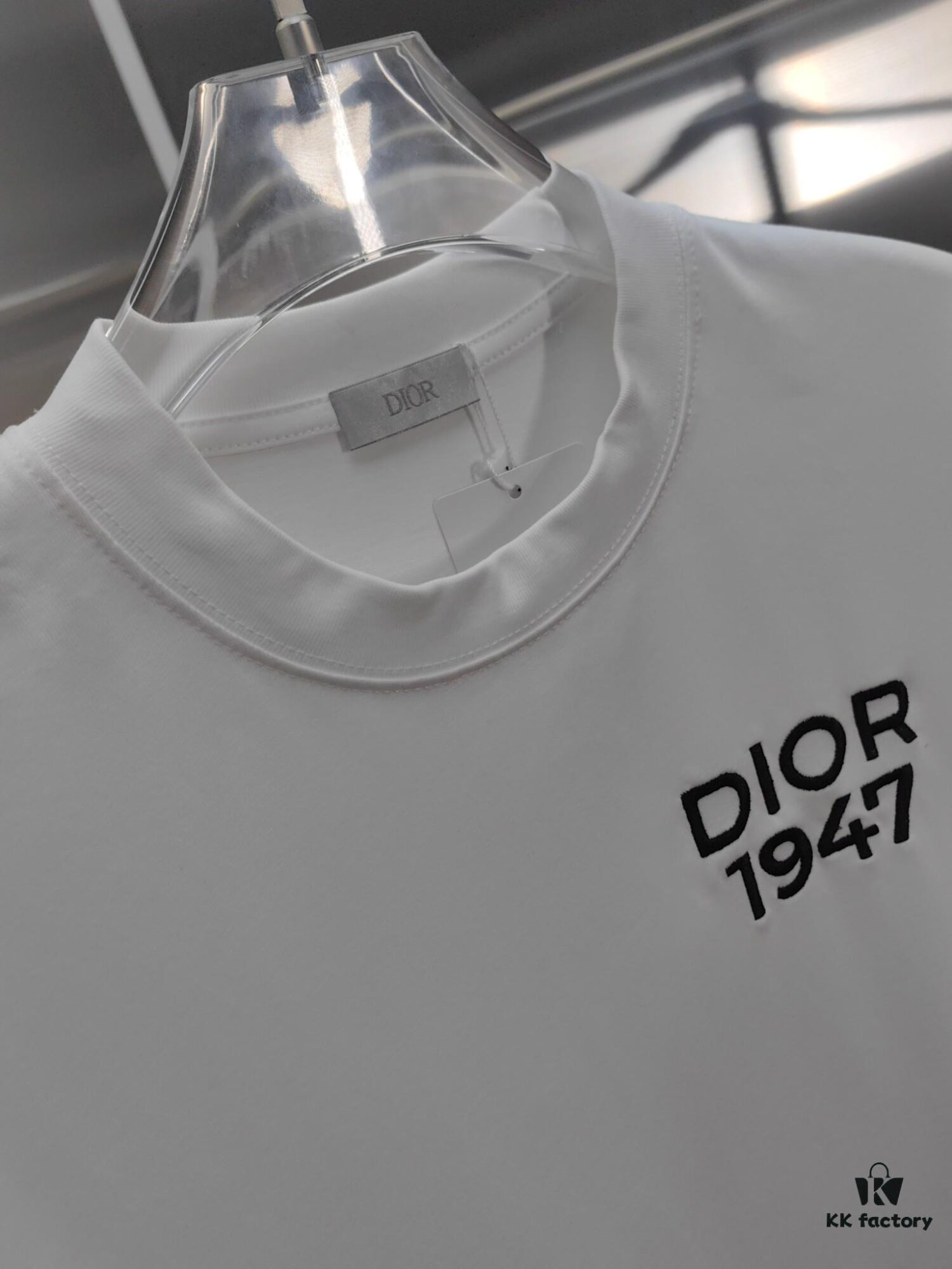 6931a02bccd8ab3d7af93e4f Dior D'Or (Top-tier Embroidered Version, Different from Standard Stock) Short Sleeve T-Shirt