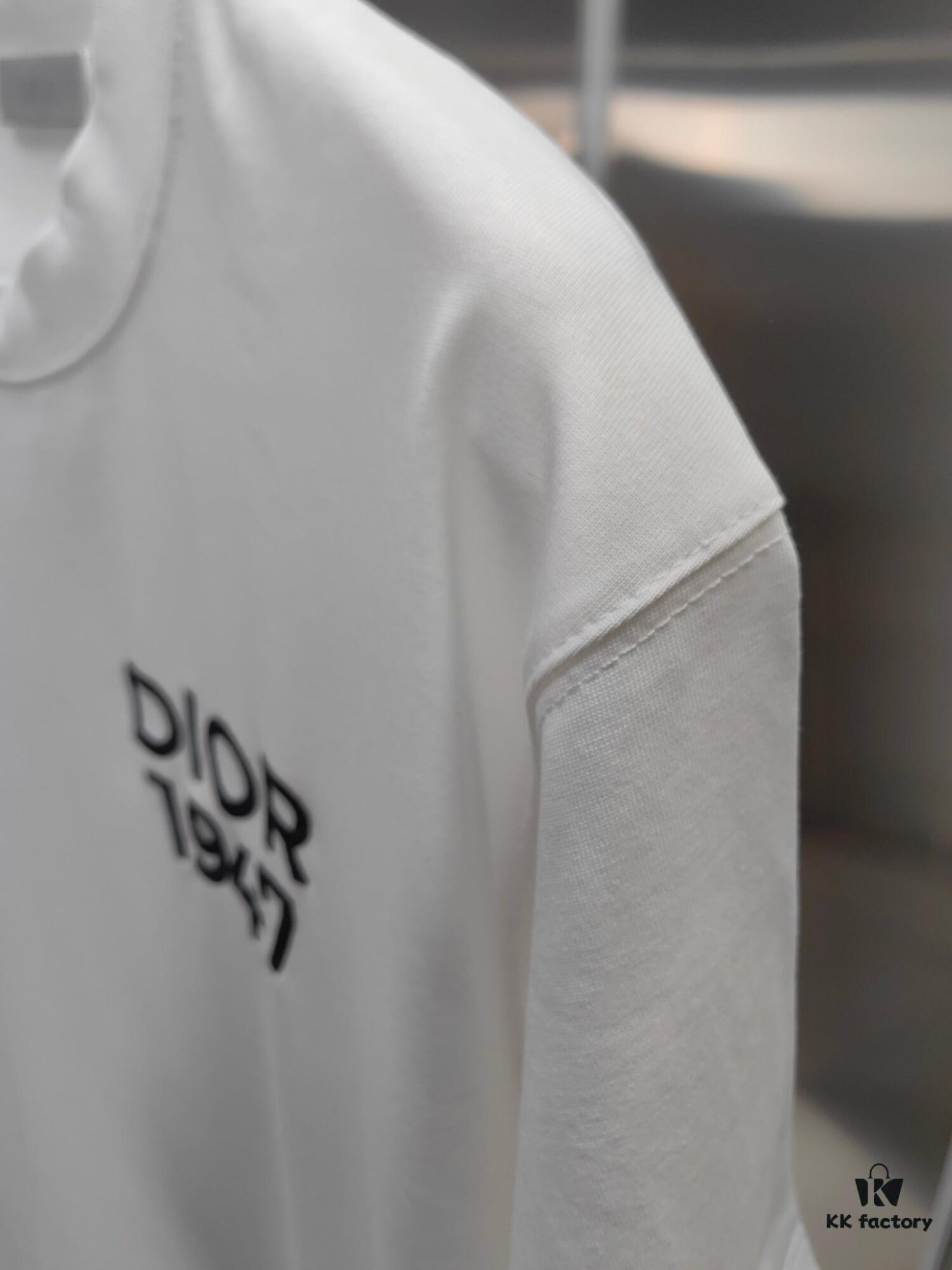 6931a02bccd8ab3d7af93e51 Dior D'Or (Top-tier Embroidered Version, Different from Standard Stock) Short Sleeve T-Shirt