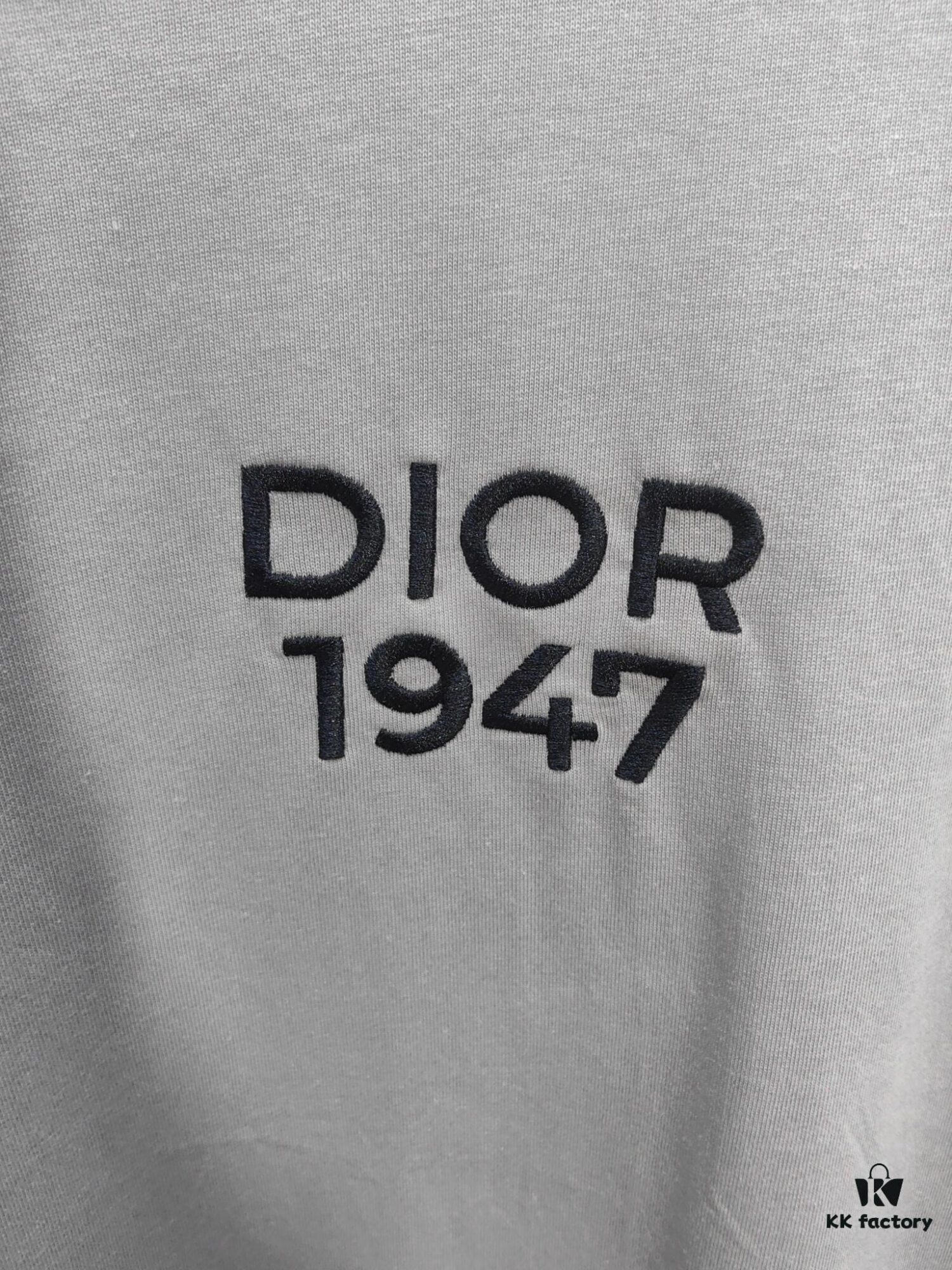 Dior D'Or (Embroidered Top-tier Version, Different from Standard Stock) Short Sleeve T-Shirt