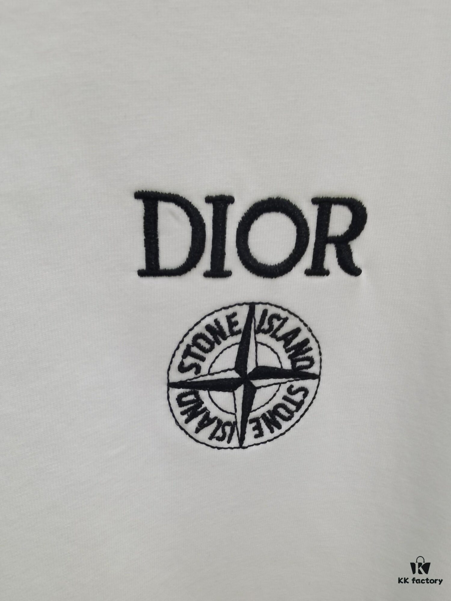 6931a02dccd8ab3d7af93e72 Dior D'OR Embroidered Premium Short Sleeve T-Shirt