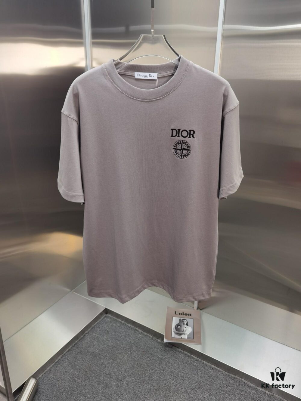 6931a02dccd8ab3d7af93e75 Dior D'Or (Embroidered Premium Version, Distinct from Standard Stock) Short Sleeve T-Shirt 300g Double Yarn 100% Cotton Unisex Design in Black, White, Grey, and Angora Red