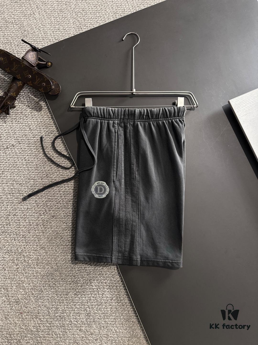 6931a038ccd8ab3d7af93f44 Dior 2025 Spring/Summer New Arrival High-End Elastic Waist Casual Solid Loose Shorts