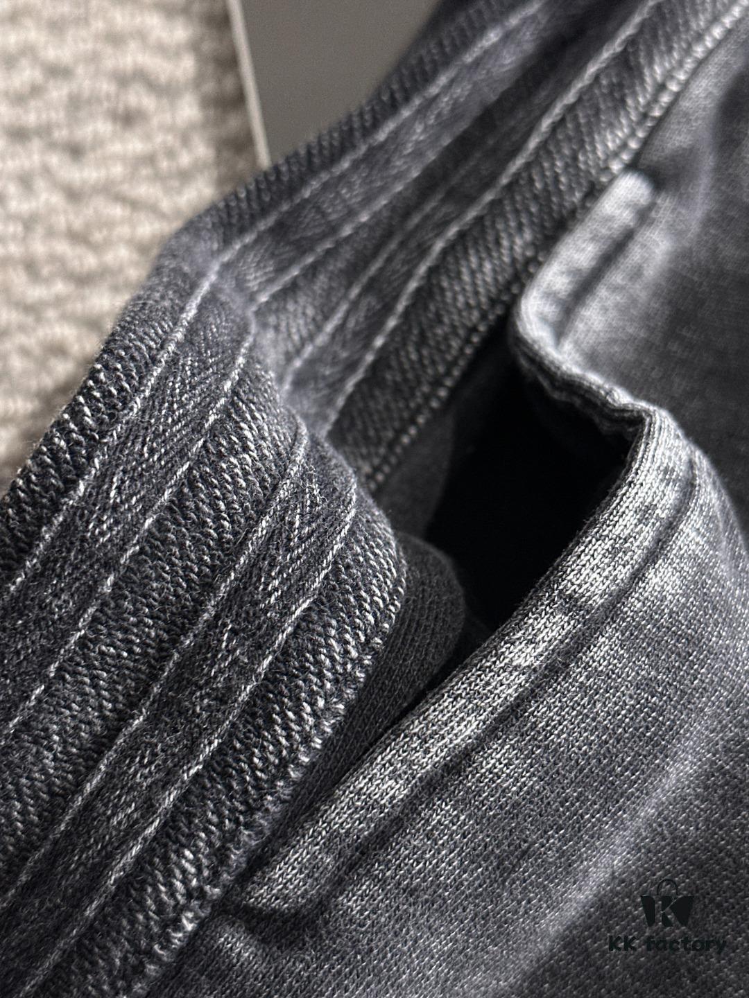 6931a039ccd8ab3d7af93f4c Dior 2025 Spring/Summer New Arrival High-End Elastic Waist Casual Solid Loose Shorts