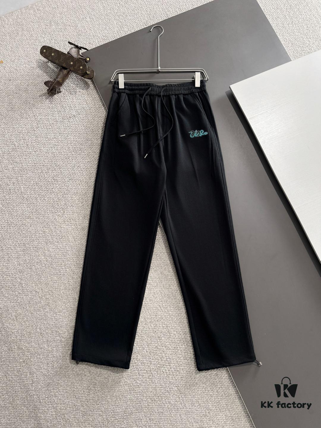 6931a03dccd8ab3d7af93fad Dior 2025 Spring/Summer New Arrival Elastic Waist Casual Pants, Lightweight Premium Counter Custom Fabric, Highly Breathable and Comfortable, Exquisitely Designed with Brand Identity, Superior Quality, Soft and Smooth Touch, Stylish Relaxed Cut with Excellent Fit