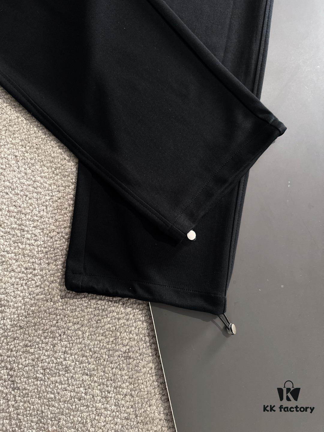 6931a03eccd8ab3d7af93fb1 Dior 2025 Spring/Summer New Arrival Elastic Waist Casual Pants, Lightweight Premium Counter Custom Fabric, Highly Breathable and Comfortable, Exquisitely Designed with Brand Identity, Superior Quality, Soft and Smooth Touch, Stylish Relaxed Cut with Excellent Fit