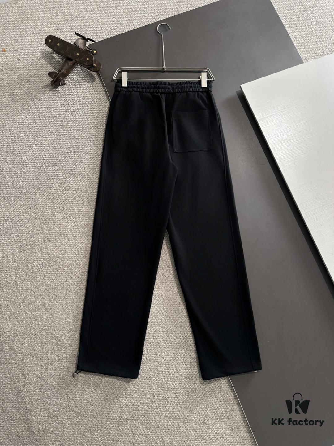6931a03eccd8ab3d7af93fb5 Dior 2025 Spring/Summer New Arrival Elastic Waist Casual Pants, Lightweight Premium Counter Custom Fabric, Highly Breathable and Comfortable, Exquisitely Designed with Brand Identity, Superior Quality, Soft and Smooth Touch, Stylish Relaxed Cut with Excellent Fit