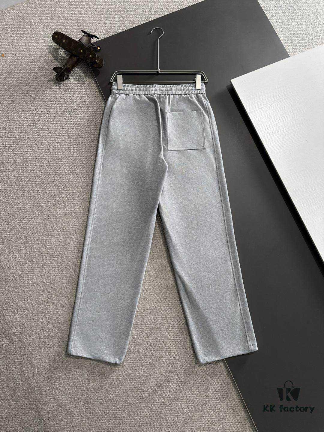 6931a03eccd8ab3d7af93fbe Dior 2025 Spring/Summer New Arrival Elastic Waist Casual Pants, Lightweight Custom Counter Fabric, Highly Breathable and Comfortable, Exquisitely Designed with Brand Elements Reflecting High Quality, Soft and Smooth Touch, Stylish Relaxed Cut with Excellent Fit