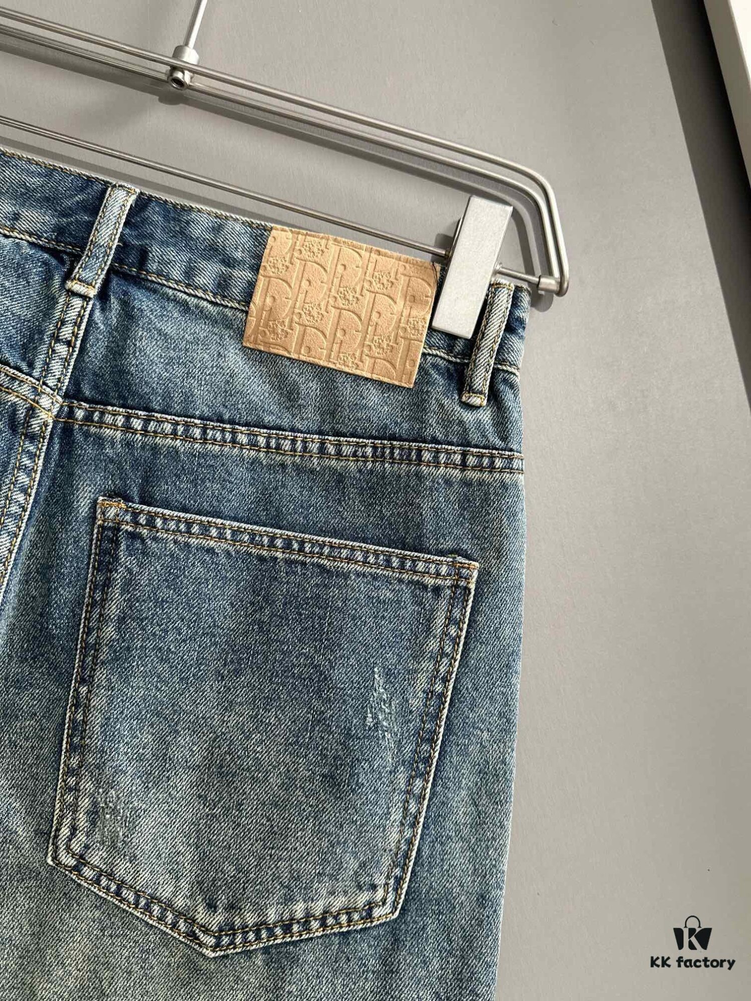 6931a03fccd8ab3d7af93fc6 Dior 2025 All-Season Relaxed Straight-Leg Jeans – The Epitome of Trendy Fashion