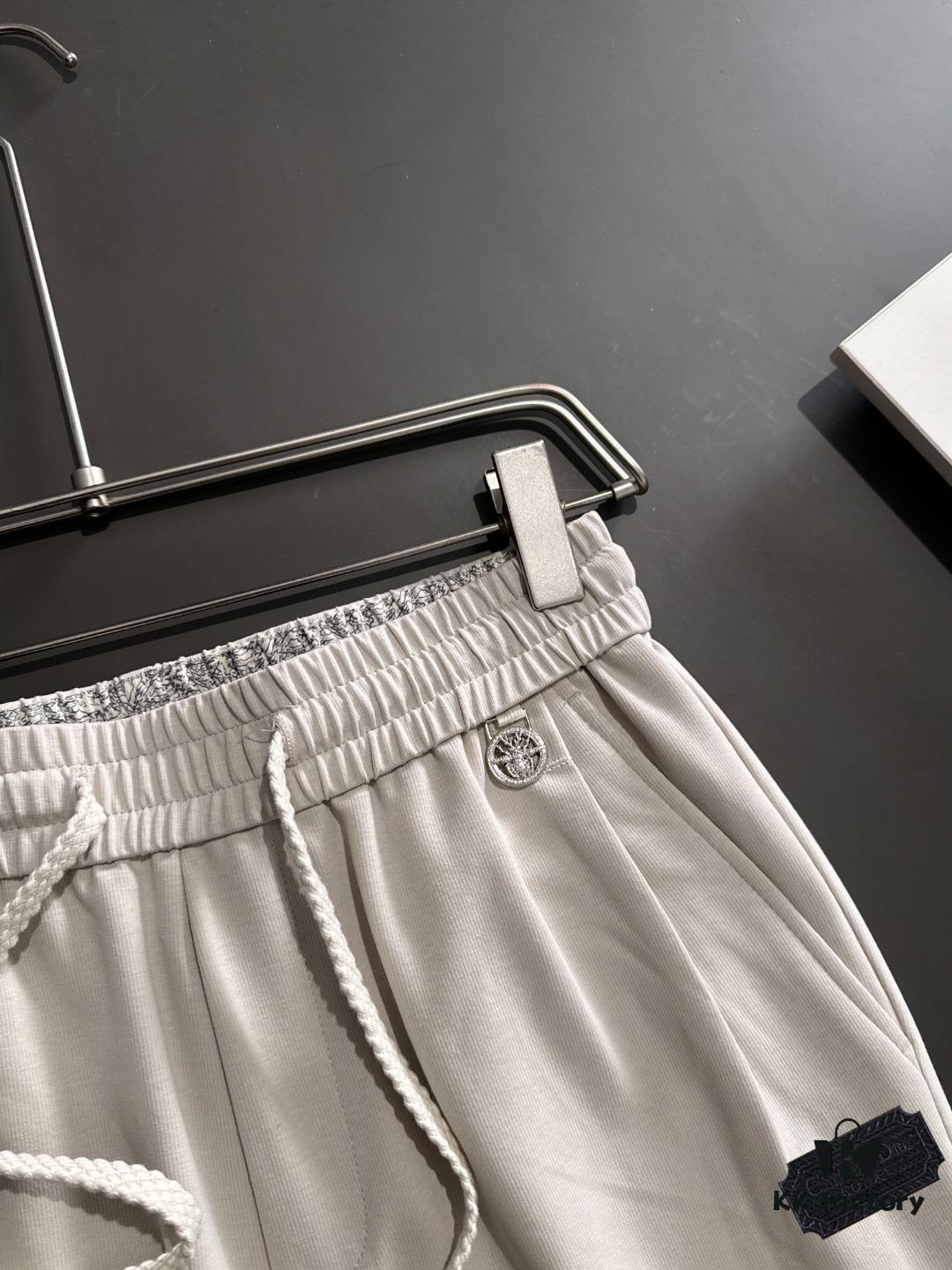 6931a042ccd8ab3d7af9400c DIOR 2025 Spring/Summer New Arrival Elastic Waist Casual Pants, Lightweight Custom Counter Fabric, Highly Breathable and Comfortable, Exquisite Details, Brand-Inspired Design Concept, Premium Quality, Soft and Smooth Texture, Excellent Fit with Relaxed Tailoring