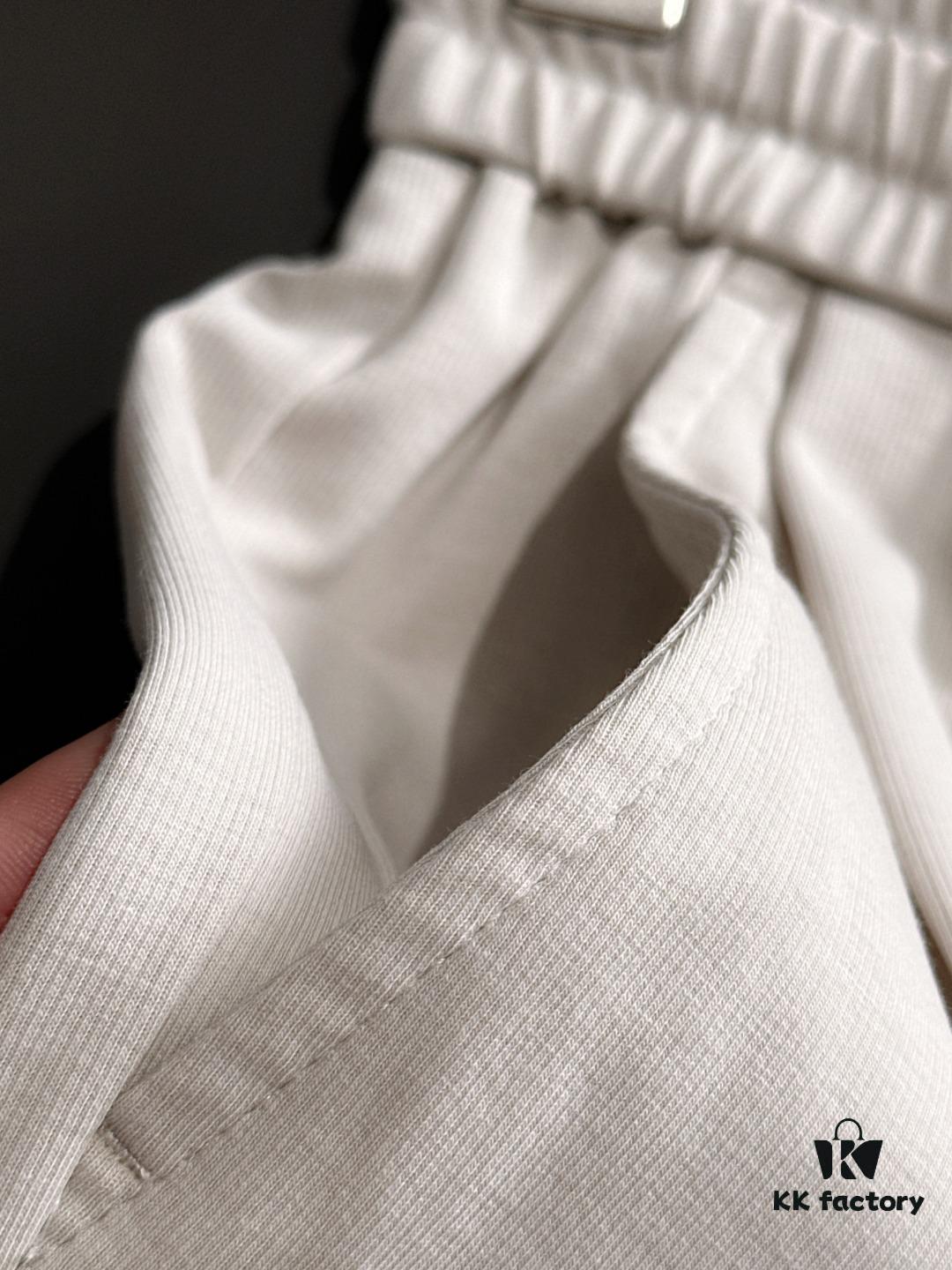 6931a042ccd8ab3d7af9400e DIOR 2025 Spring/Summer New Arrival Elastic Waist Casual Pants, Lightweight Custom Counter Fabric, Highly Breathable and Comfortable, Exquisite Details, Brand-Inspired Design Concept, Premium Quality, Soft and Smooth Texture, Excellent Fit with Relaxed Tailoring