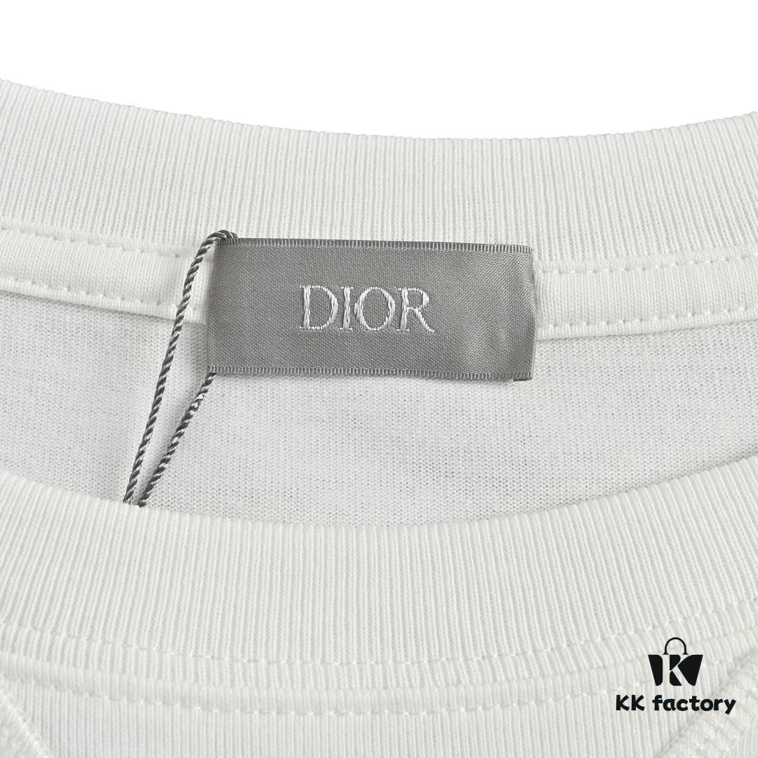 6931a045ccd8ab3d7af9404b Dior 22SS Embroidered Floral Letter Short Sleeve T-Shirt