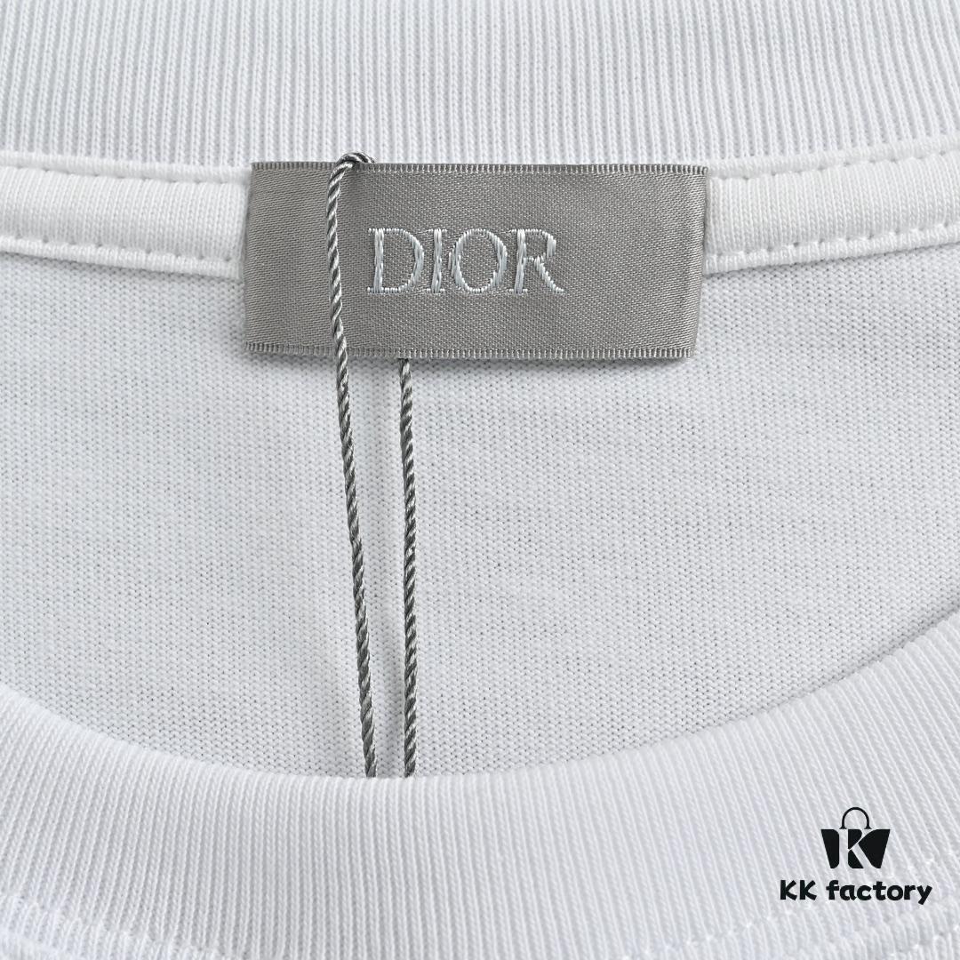 6931a04bccd8ab3d7af940d0 Dior 23SS Embroidered Silver Logo Short Sleeve T-Shirt