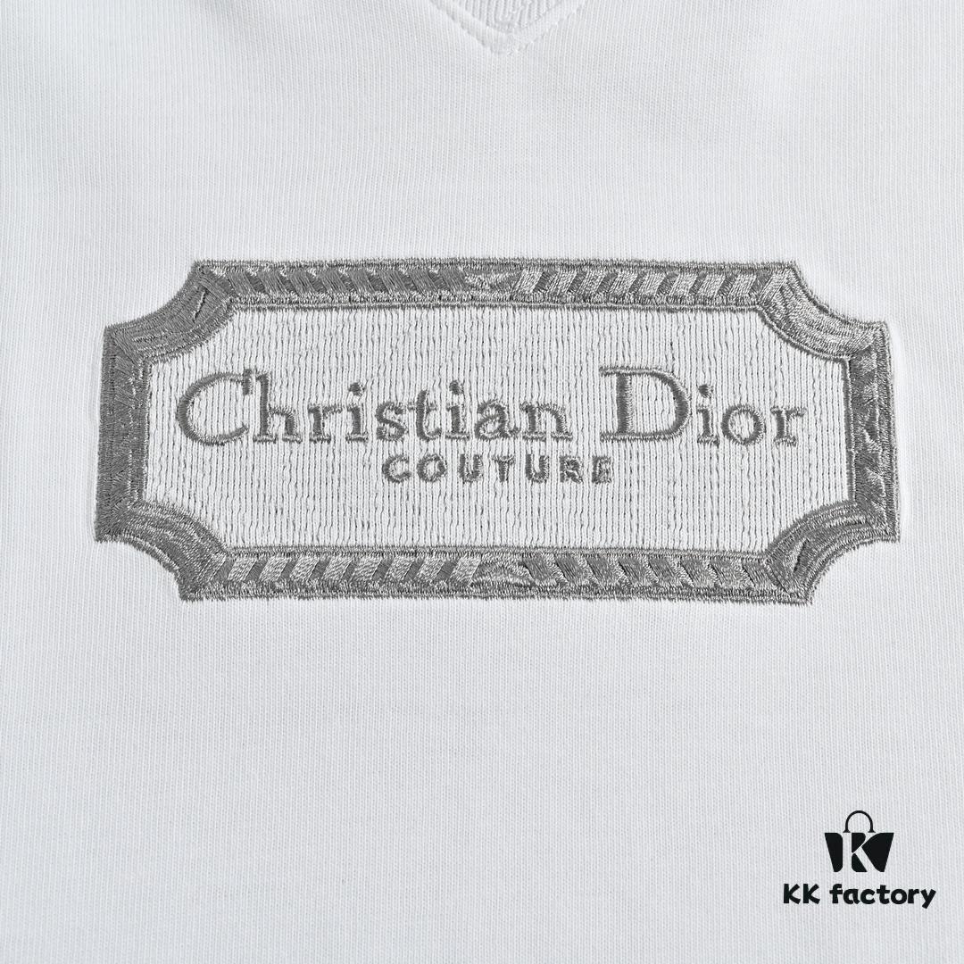 6931a04bccd8ab3d7af940d1 Dior 23SS Embroidered Silver Logo Short Sleeve T-Shirt