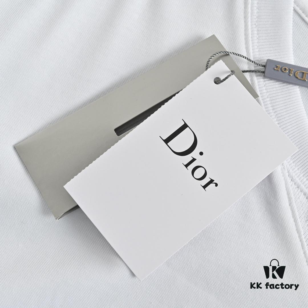 6931a04bccd8ab3d7af940d2 Dior 23SS Embroidered Silver Logo Short Sleeve T-Shirt
