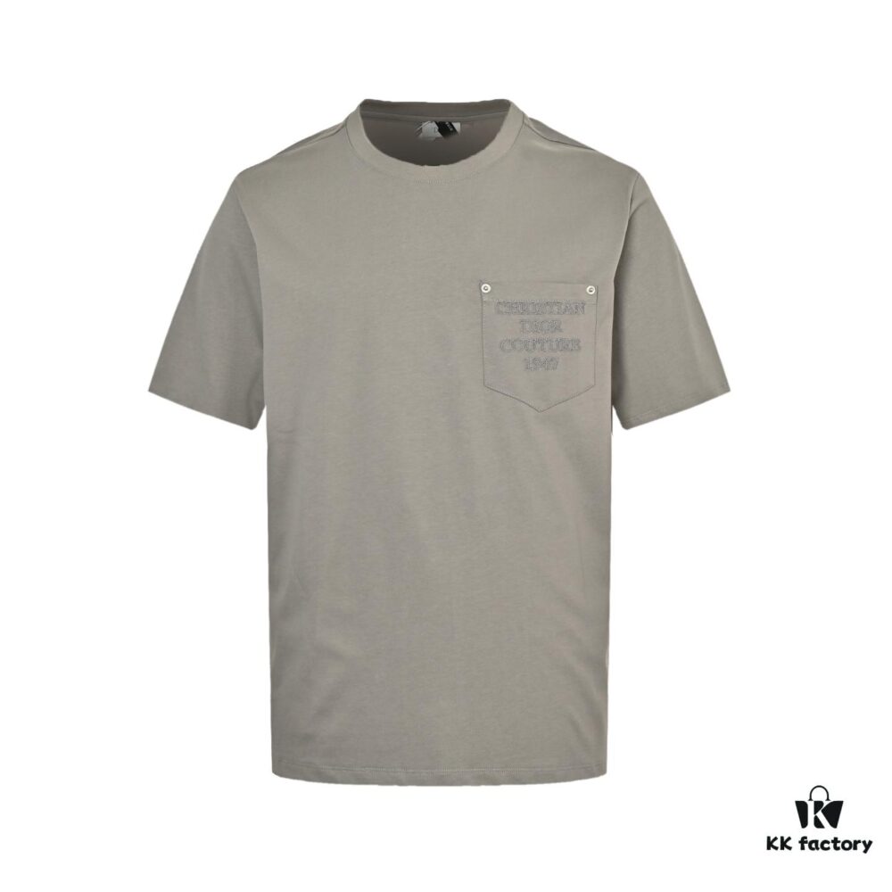 6931a04dccd8ab3d7af940f2 Dior Pocket Embroidered Letter Short Sleeve T-Shirt