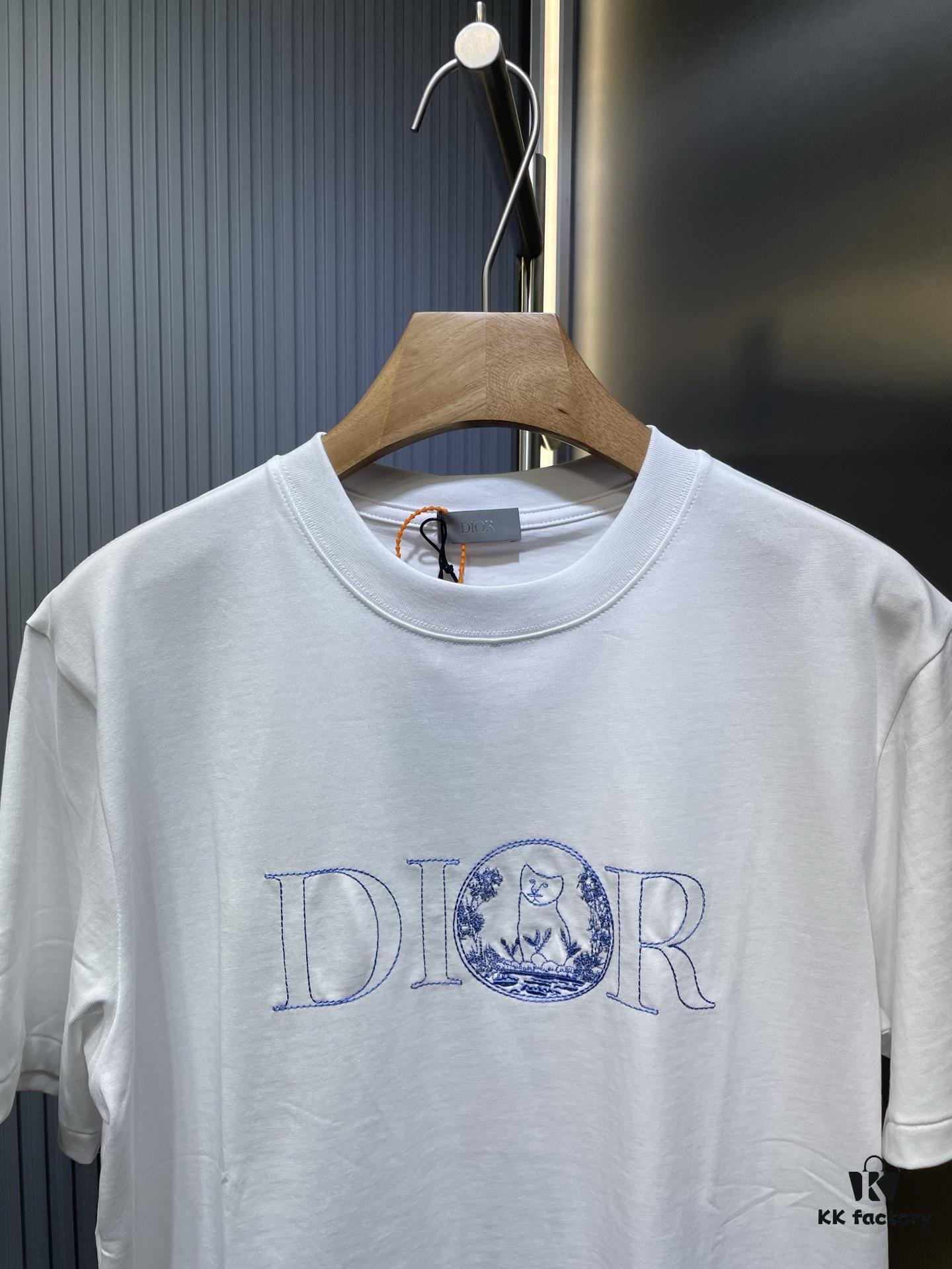 6931a04eccd8ab3d7af9410e DIOR Letter Embroidered Badge Logo Short Sleeve T-Shirt