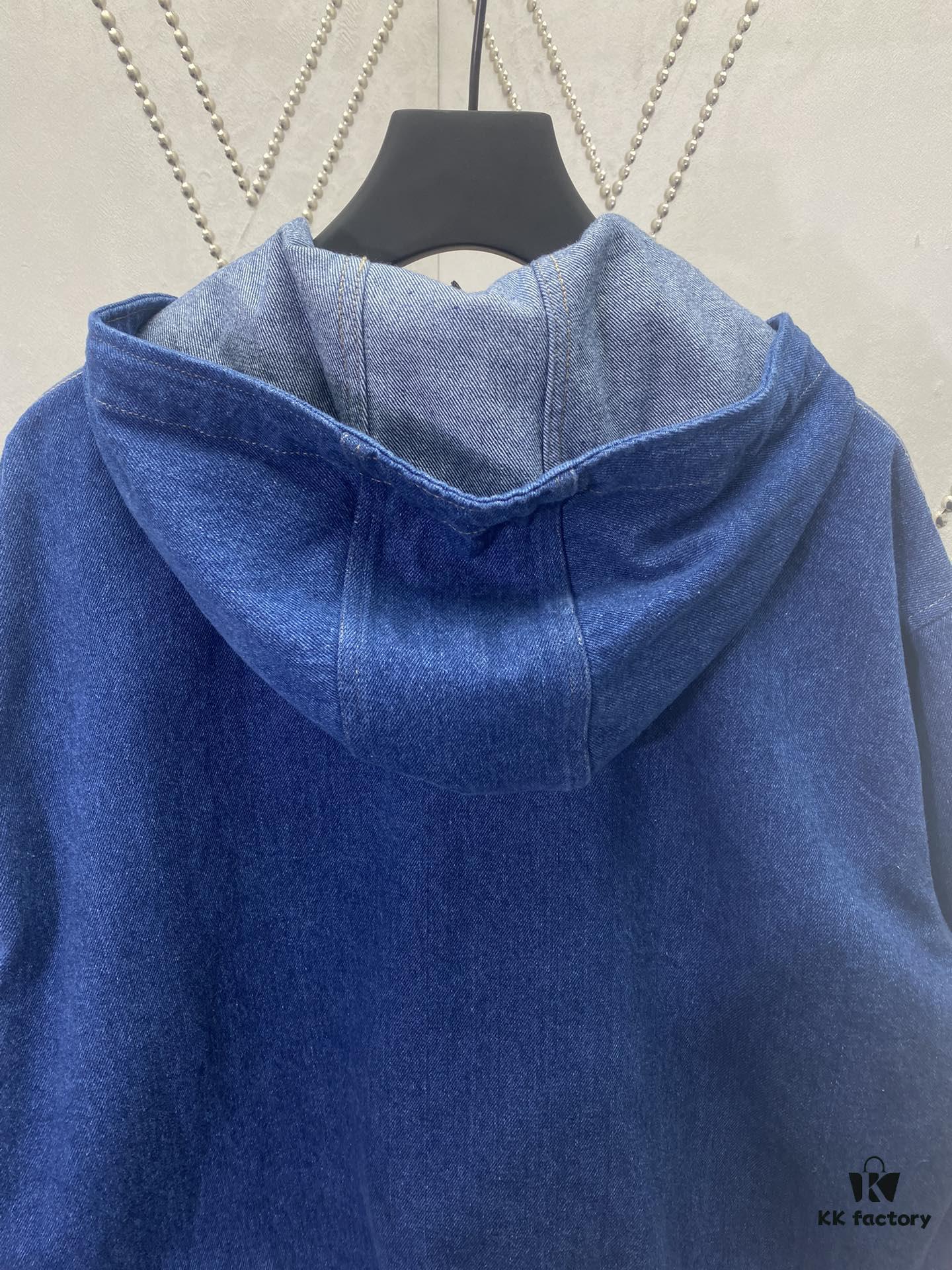 6931a058ccd8ab3d7af941ce Dior 24SS New Arrival Hooded Jacket with Christian Dior Tag Embroidery, Fashionably Reinterpreting the Iconic Dior Logo