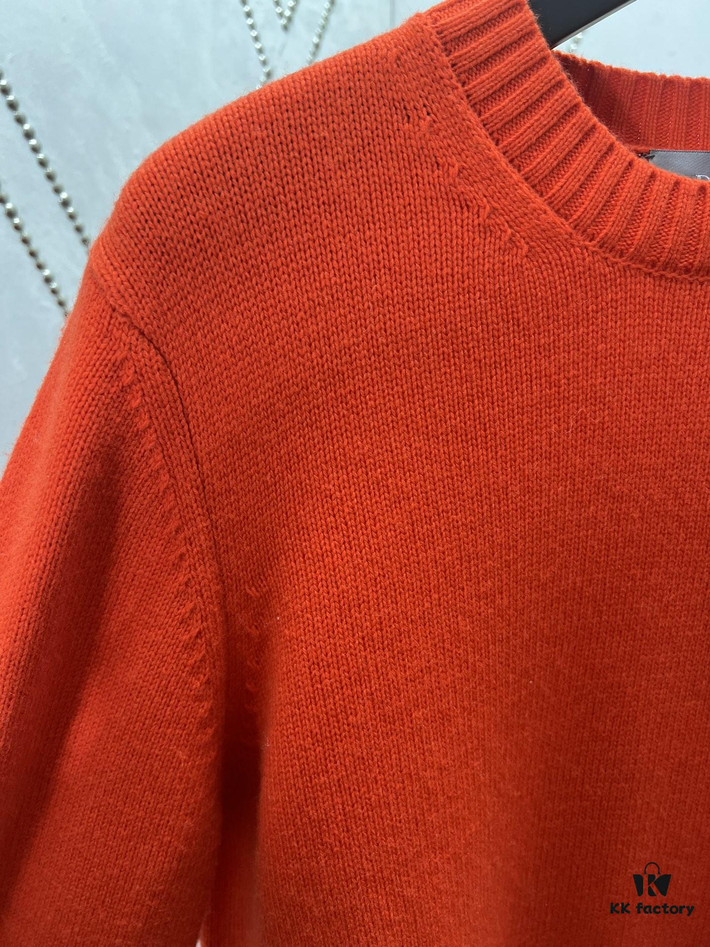 6931a058ccd8ab3d7af941e0 DIOR 25SS New Arrival Knitwear from the DIOR AND KAWS Limited Collection. Crafted from red and burgundy wool knit fabric, one sleeve features the DIOR AND KAWS signature embroidery, reinterpreting the Dior logo with a vibrant serpentine motif. The hem and cuffs feature contrasting details, perfect for pairing with classic jeans or shorts to create a striking look.