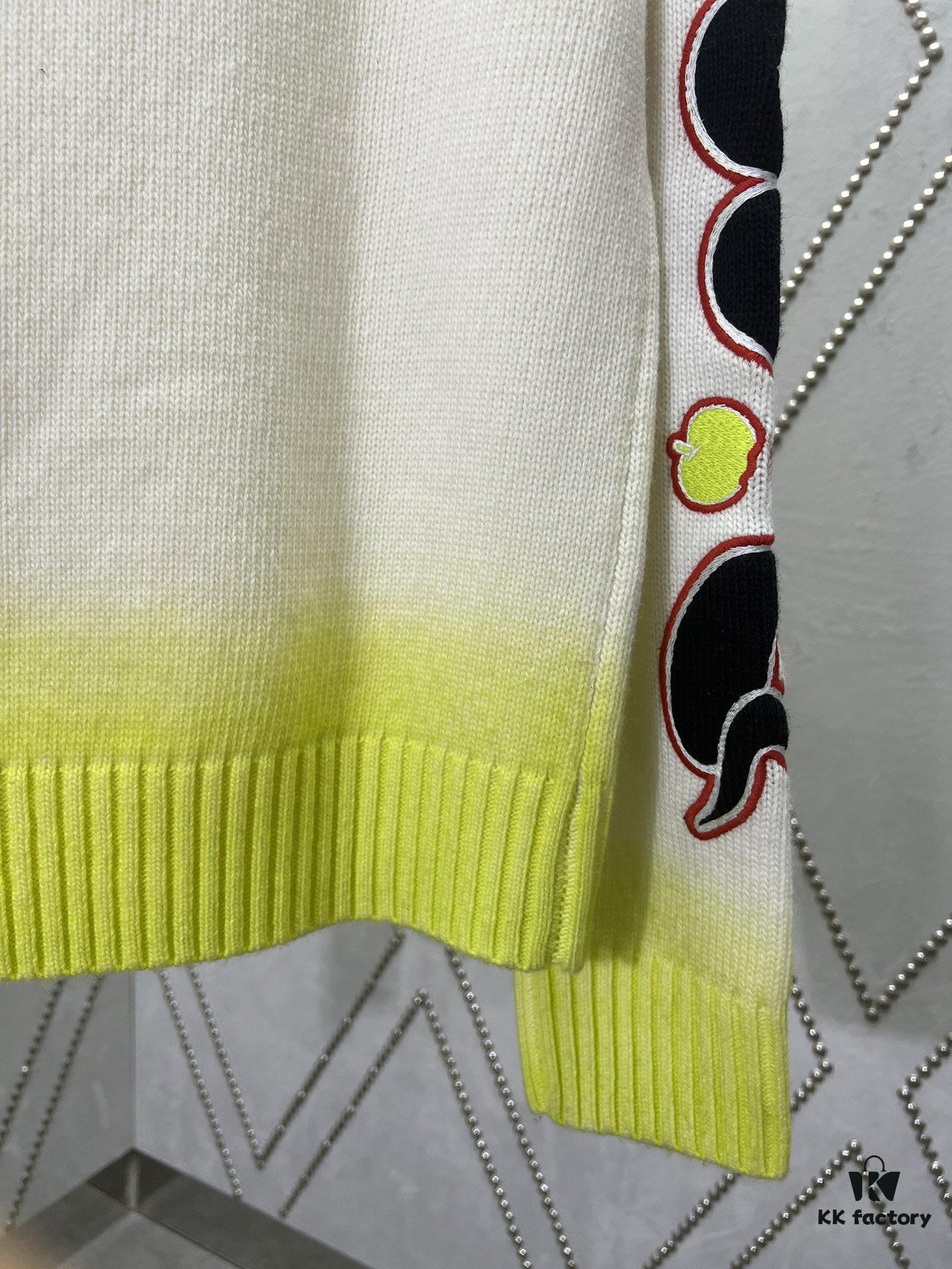 6931a059ccd8ab3d7af941ed Dior 25SS New Arrival Knitwear from the DIOR AND KAWS Limited Edition Collection. Crafted from white and yellow wool knit fabric, one sleeve features the DIOR AND KAWS signature embroidery, reinterpreting the Dior logo with a colorful serpentine design. The hem and cuffs are finished with contrasting details, perfect for pairing with classic jeans or shorts to create a striking look.