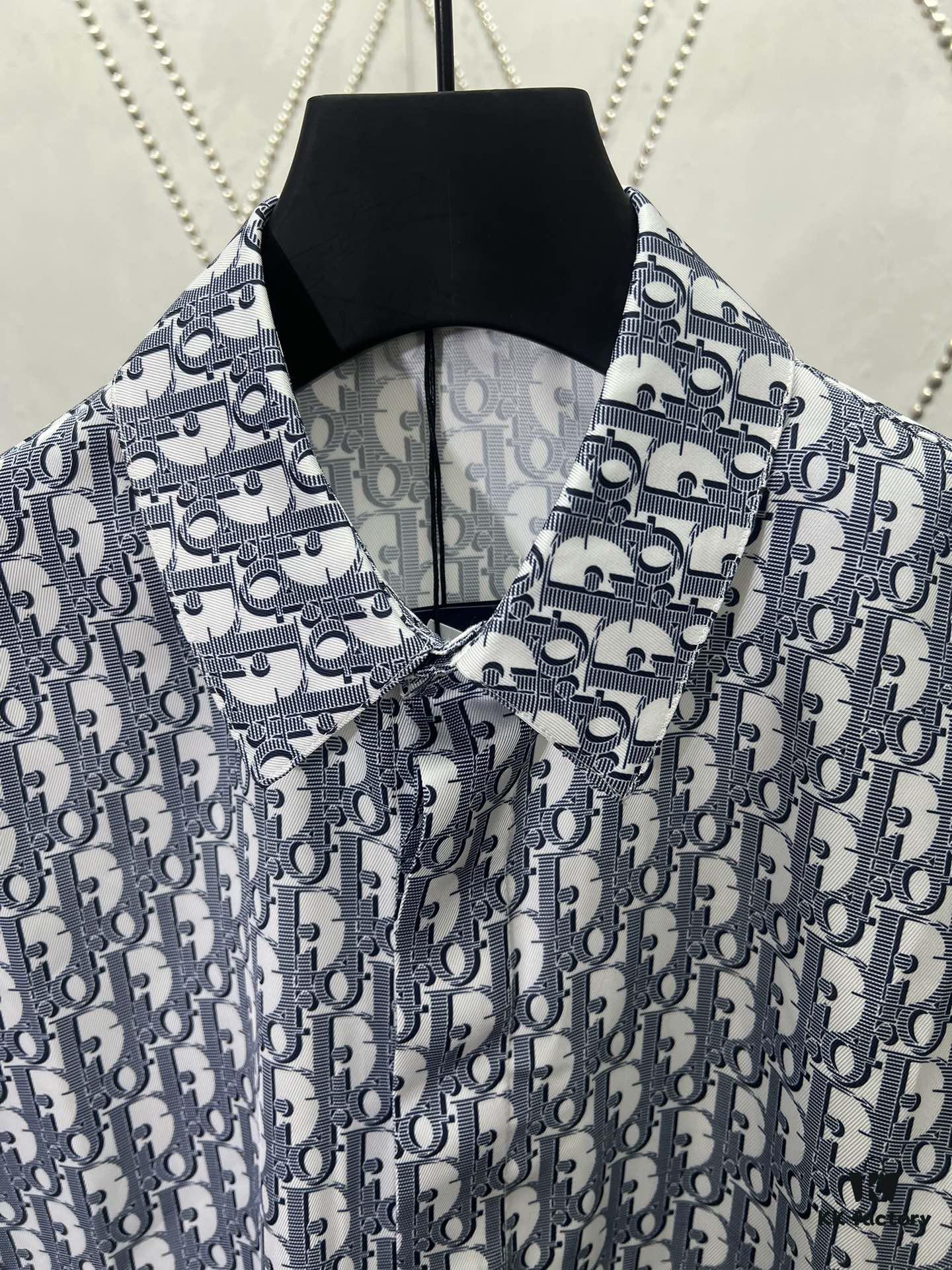 6931a05cccd8ab3d7af9422d Dior 25SS New Arrival Outerwear Shirt Featuring the Iconic Oblique Print