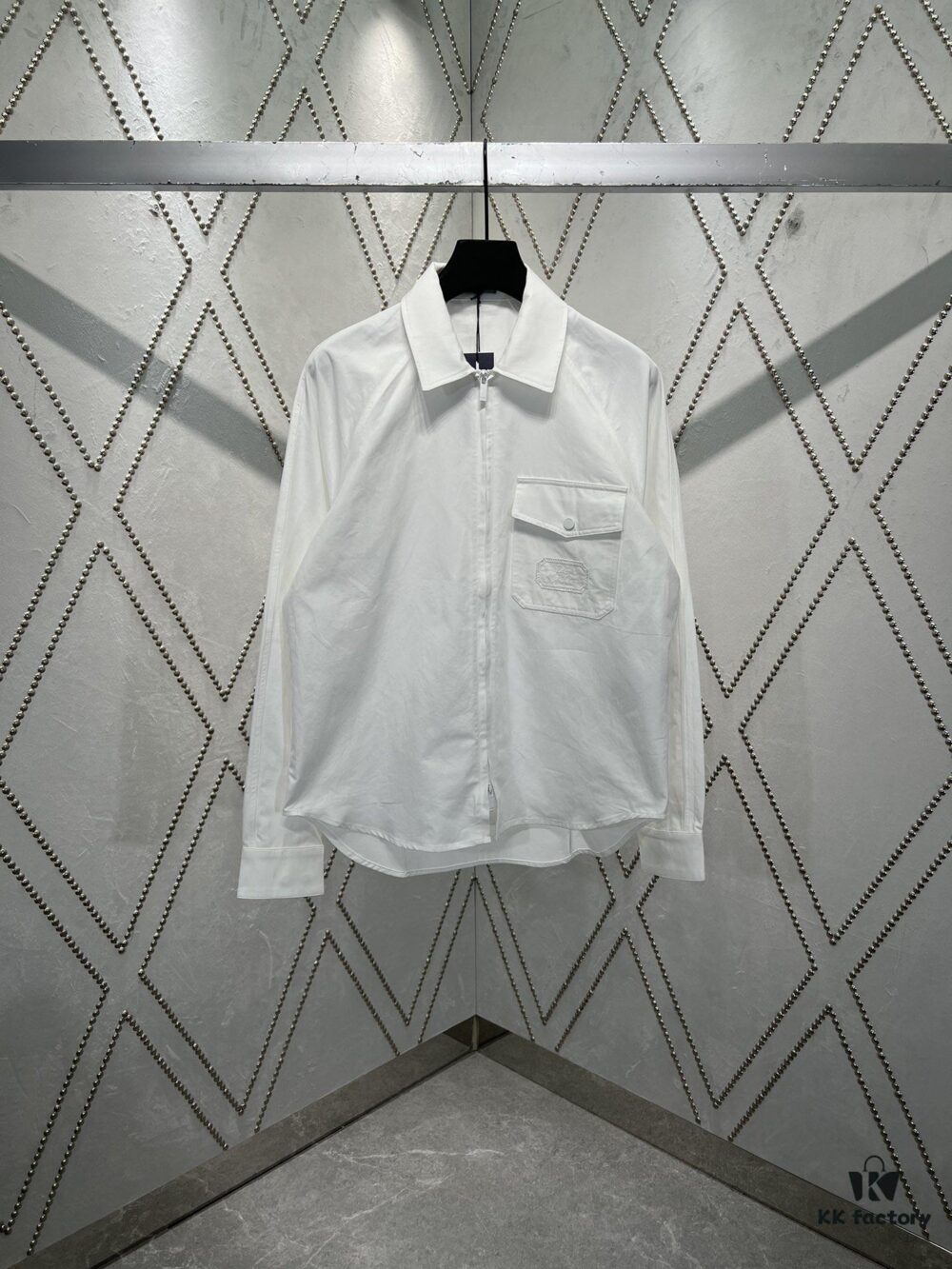 6931a05dccd8ab3d7af94235 Dior 25SS New Arrival Zip Shirt Featuring the Dior For My Real Friends Logo from the DIOR AND HYLTON NEL Collaboration Collection, Crafted in White Cotton Twill with a Full Metal Zip Closure and Buttoned Flap Pocket at the Chest, Stylish Design for a Refined Modern Casual Look