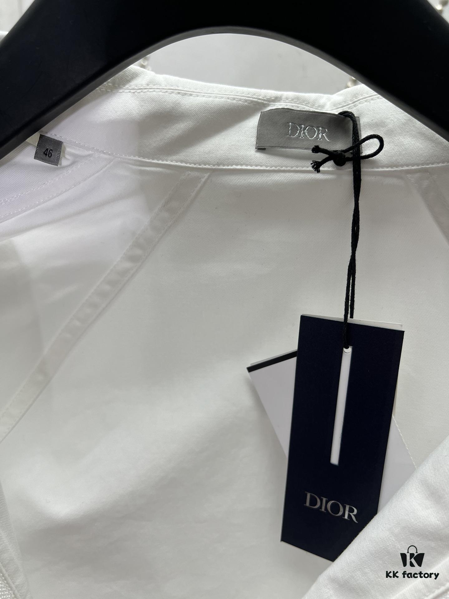 6931a05dccd8ab3d7af9423b Dior 25SS New Arrival Zip Shirt Featuring the Dior For My Real Friends Logo from the DIOR AND HYLTON NEL Collaboration Collection, Crafted in White Cotton Twill with a Full Metal Zip Closure and Buttoned Flap Pocket at the Chest, Stylish Design for a Refined Modern Casual Look