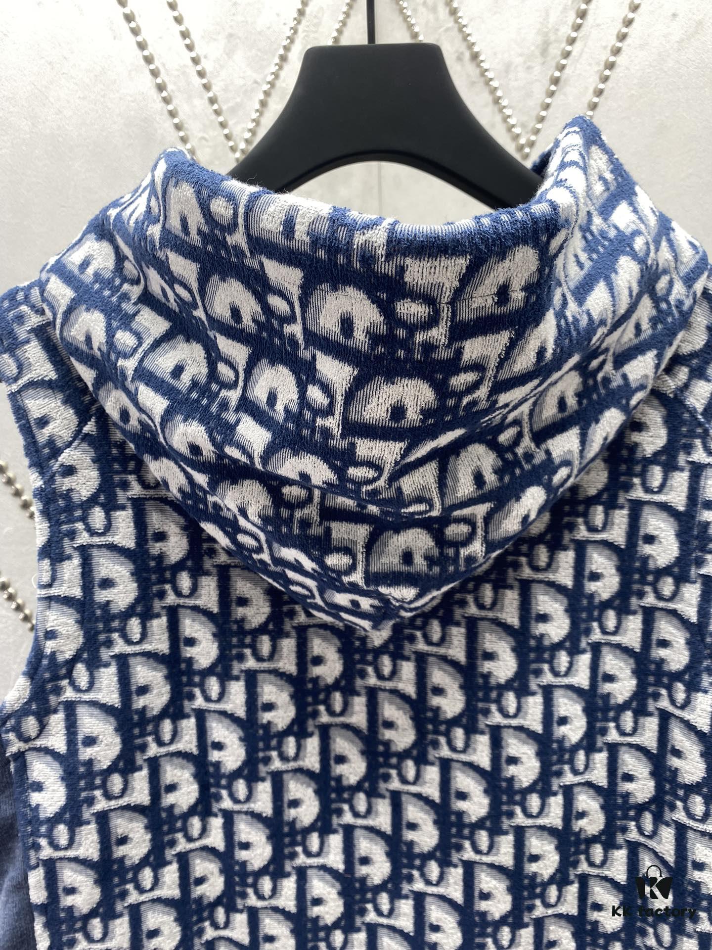 6931a05eccd8ab3d7af9424e Dior 24SS New Arrival Sleeveless Hooded Sweatshirt from the 2024 Beachwear Capsule Collection, Featuring the Iconic Oblique Print
