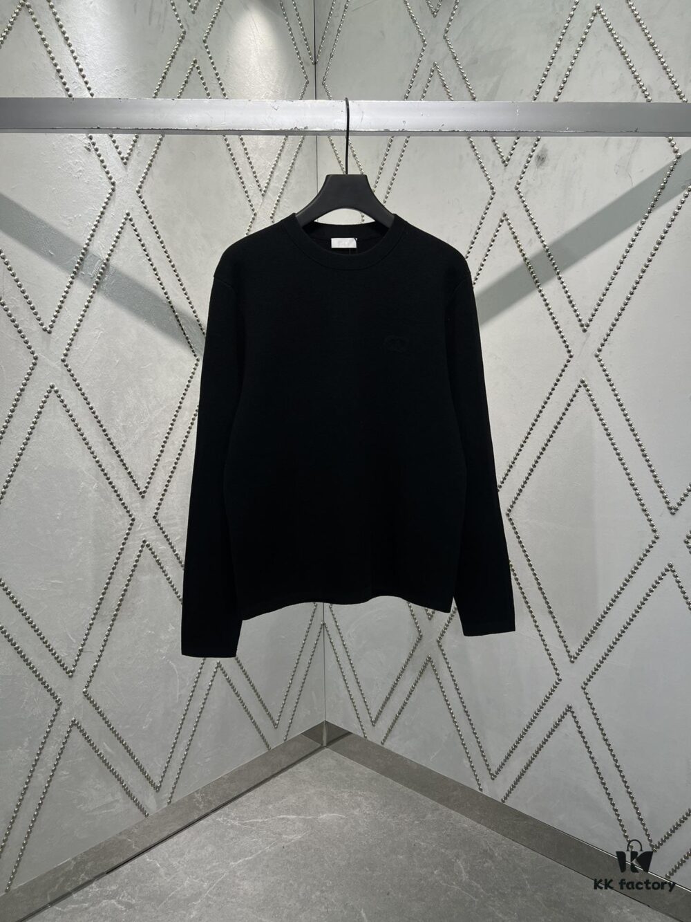 6931a060ccd8ab3d7af94278 Dior 25SS New Arrival CD Icon Knit Sweater
