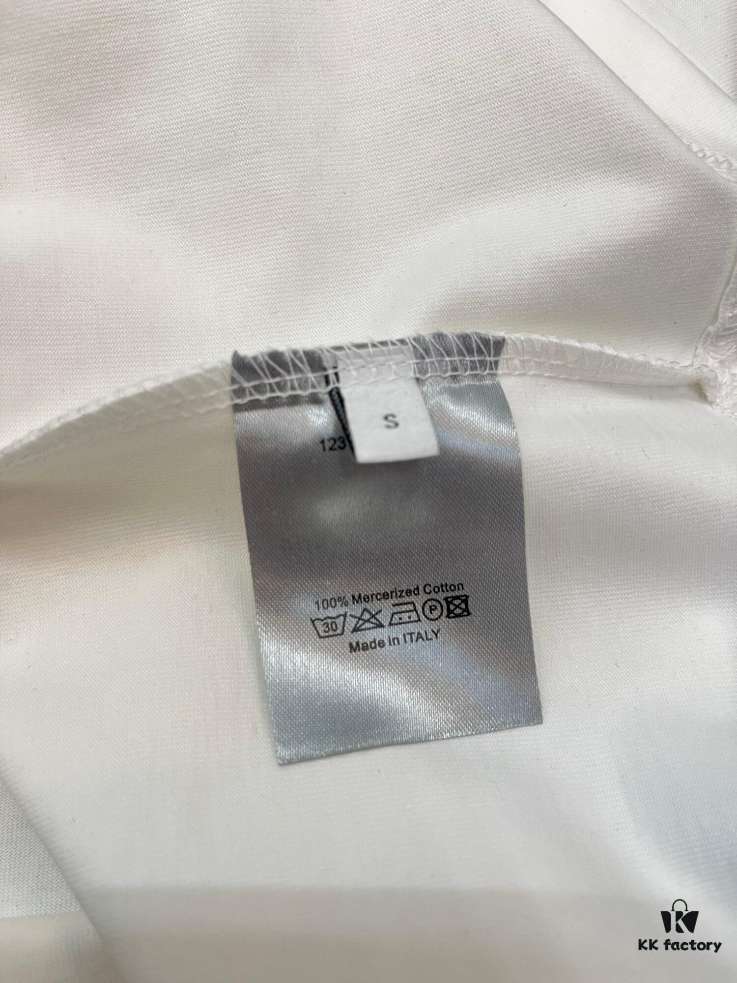 6931a065ccd8ab3d7af942e0 DIOR New Classic Embroidered Short Sleeve T-Shirt