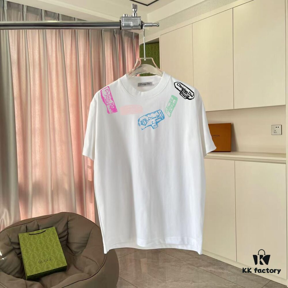 6931a066ccd8ab3d7af942f8 Dior 2025 Summer New Arrival Unisex Short Sleeve T-Shirt with Signature Logo Print, Custom 300g Fabric