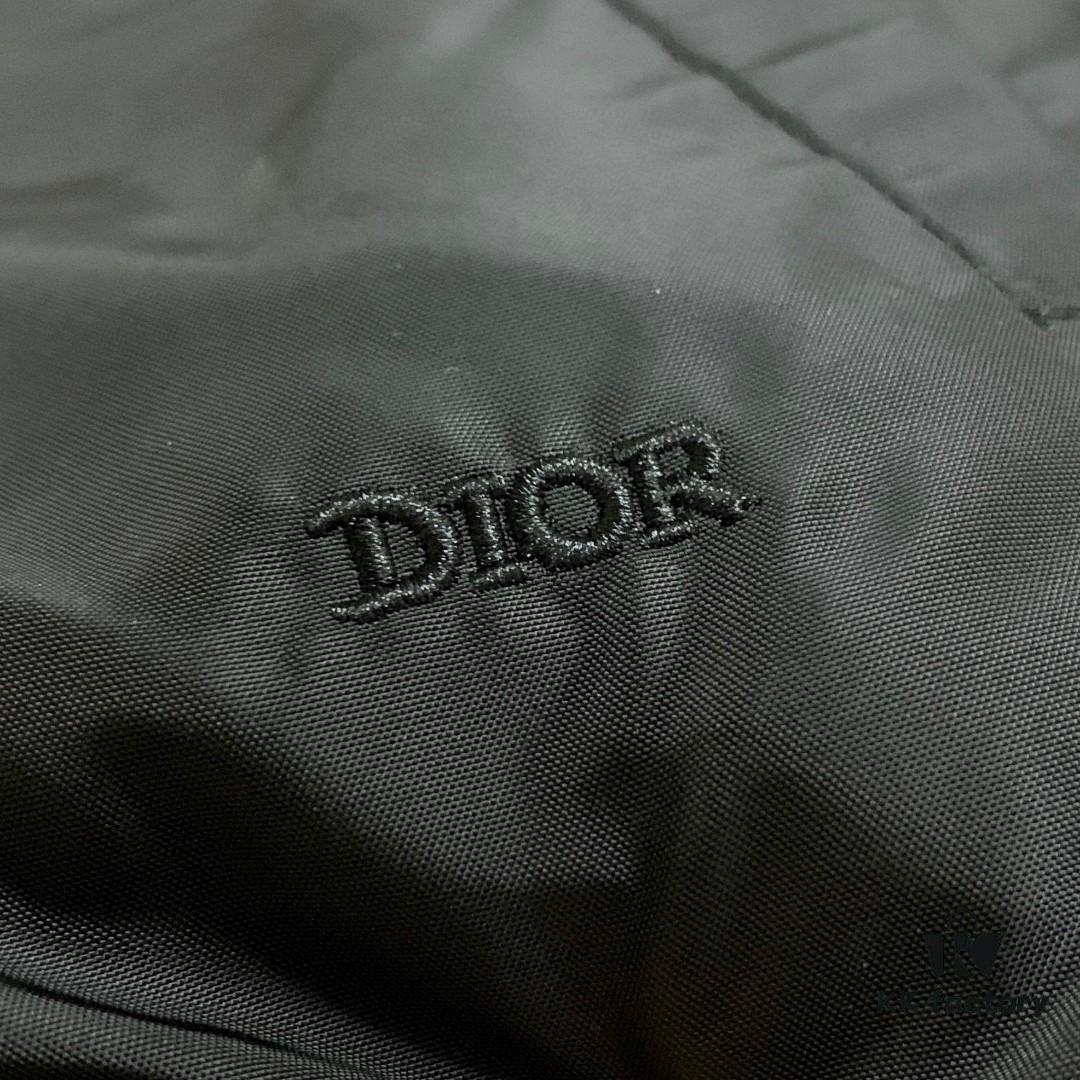 6931a06bccd8ab3d7af9434e New DIOR CD23SS Embroidered Back Letter Pilot Jacket Autumn-Winter Thickened Cotton Coat Unisex