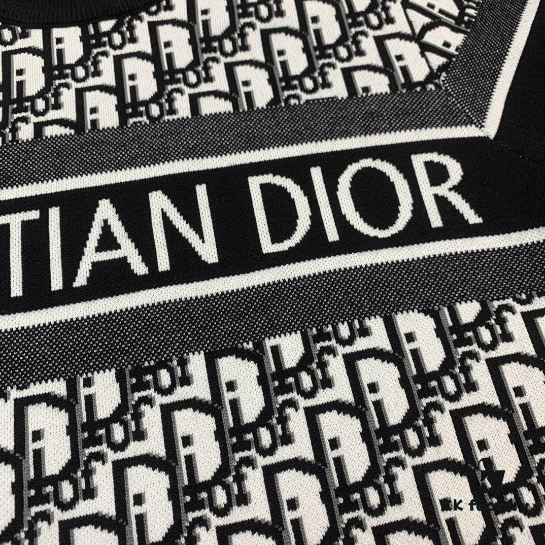 6931a06cccd8ab3d7af9435a New Dior Knit Pullover Sweater with DIOR Logo Stripe Print in Contrasting Colors, Minimalist Runway Design Featuring Wool Blend and Elegant Black-and-White Aesthetic