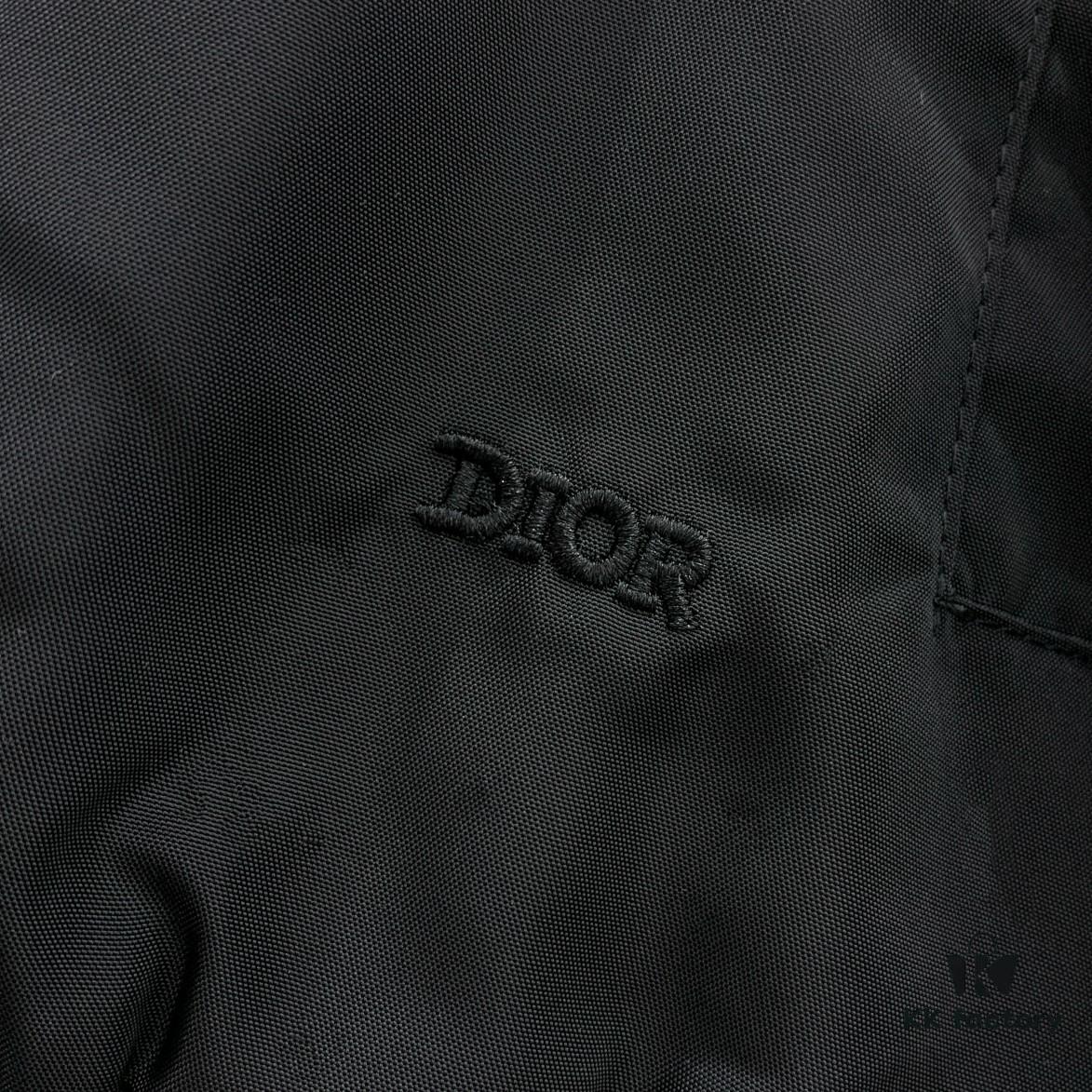 6931a06eccd8ab3d7af9438f New Dior CD2024SS Embroidered Back Pilot Jacket in Black - Unisex Flat Embroidery Craftsmanship