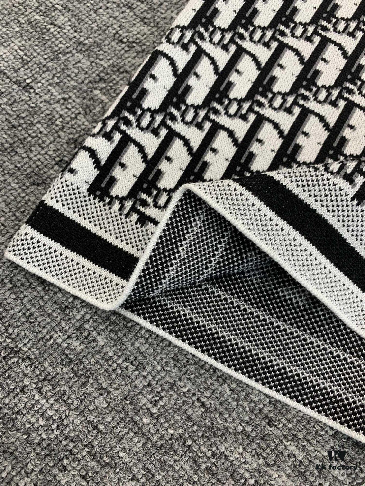 6931a072ccd8ab3d7af943e4 New Dior 2024 Spring/Summer CD Cotton Short-Sleeve Loose T-Shirt Knitted All-Over Print Unisex