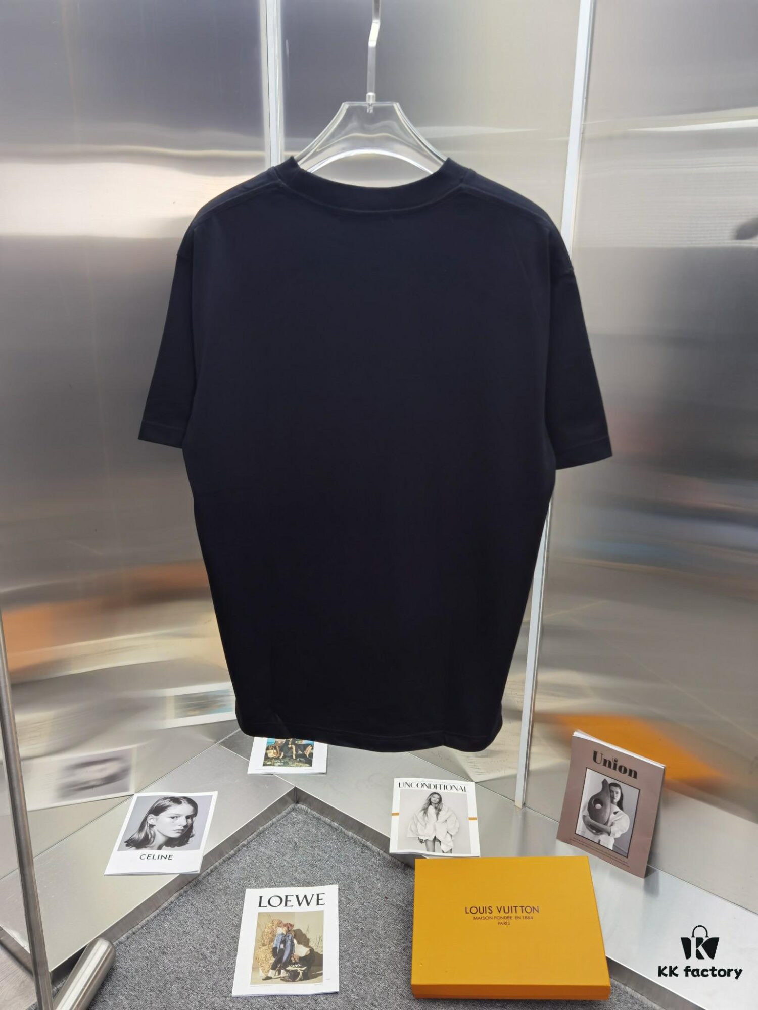 6931a074ccd8ab3d7af9440d Dior D'OR (Embroidered Top-Tier Version, Different from Standard Stock) Short Sleeve T-Shirt
