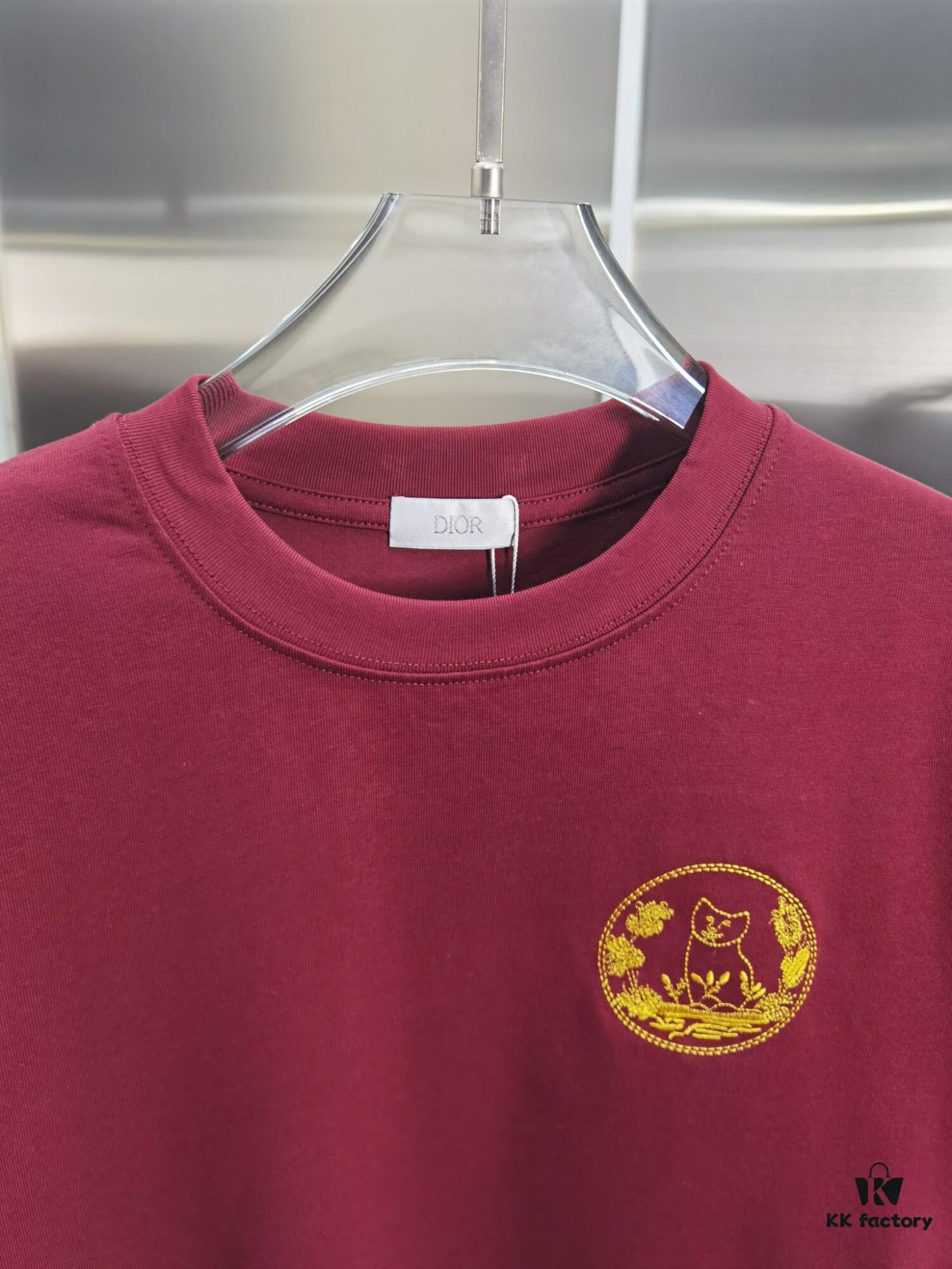 6931a077ccd8ab3d7af9443e Dior D'OR (Embroidered Top-tier Version, Different from Regular Stock) Short Sleeve T-Shirt
