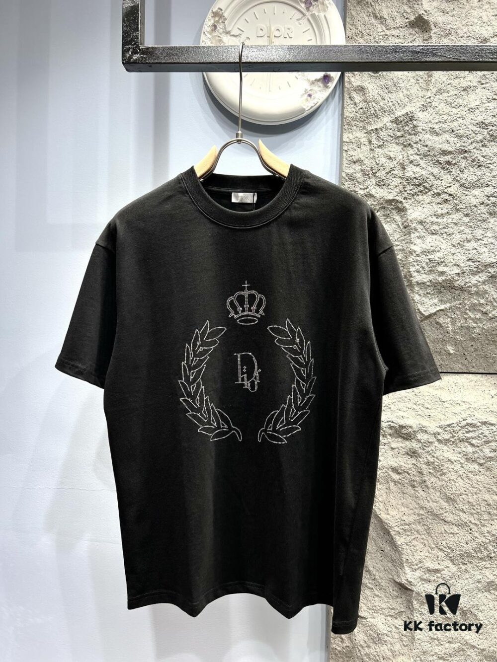 6931a07accd8ab3d7af9447b Dior Crown Crystal Embellished Short Sleeve T-Shirt