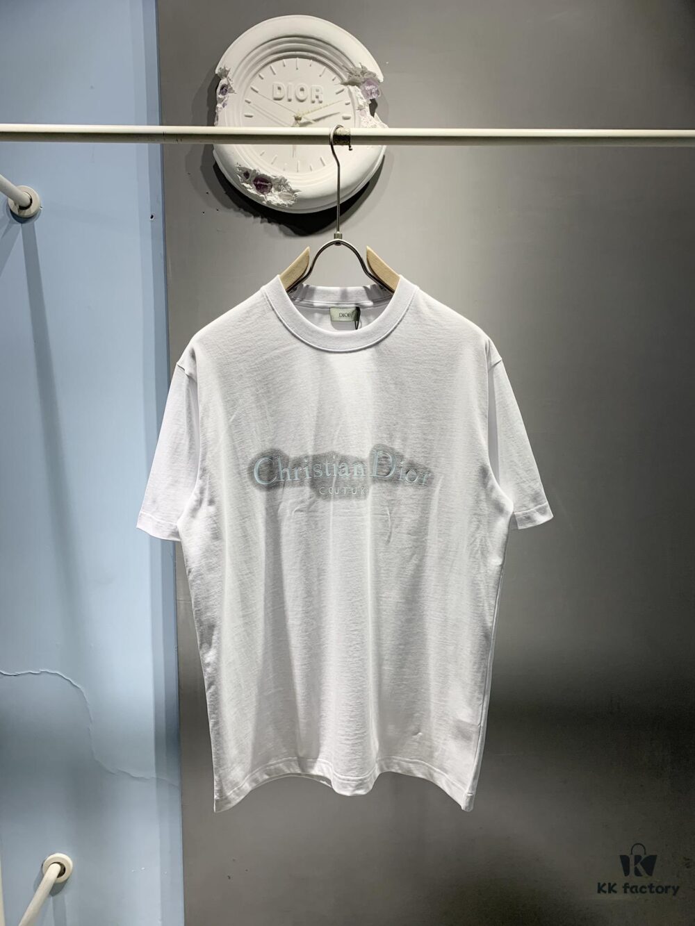 6931a07bccd8ab3d7af9448d Dior Logo Print T-Shirt