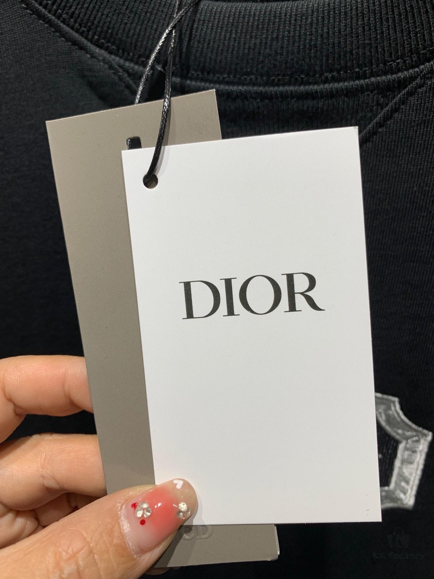 6931a07cccd8ab3d7af944a3 Dior Christian Dior Couture Blade Embroidery T-Shirt