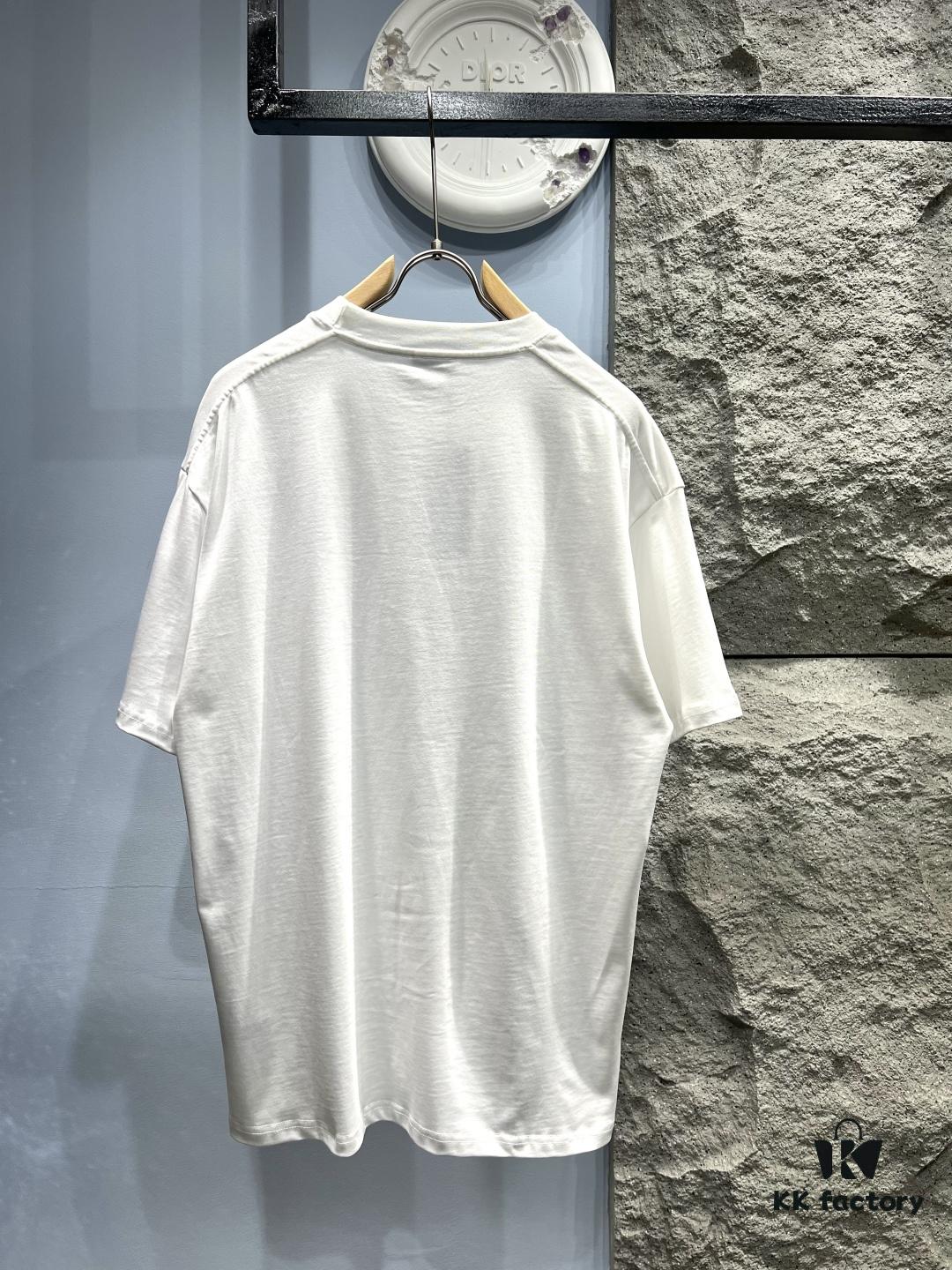 6931a07eccd8ab3d7af944c2 Dior Hand-Signed Print Short-Sleeve T-Shirt