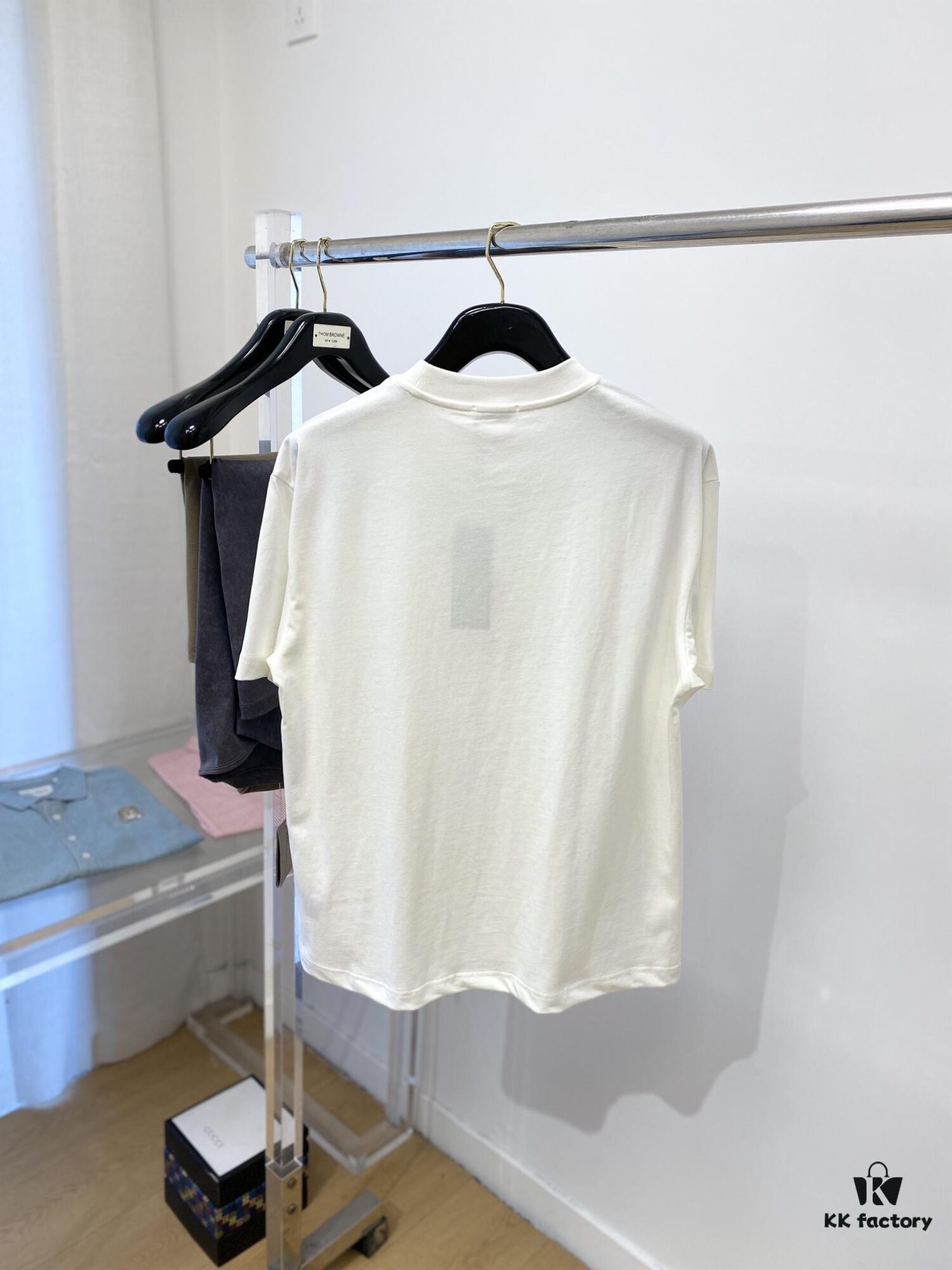 6931a080ccd8ab3d7af944f8 Dior 2025 Latest Short Sleeve T-Shirt, Stylish and Minimalist Design with Premium Chest Logo Print, Made of High-Quality Cotton Fabric