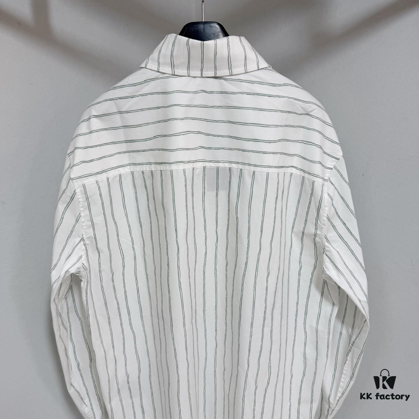 6931a08eccd8ab3d7af945fb Dior 25ss New Arrival Shirt Combines Modern Elegance with Traditional Aesthetics