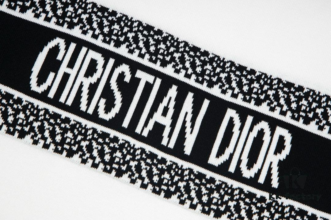 6931a099ccd8ab3d7af946d1 New Dior DIOR Jacquard Knit Short-Sleeve Slim-Fit Elastic T-Shirt, Unisex Design, Classic Collection, Smooth and Breathable Fabric, High-Quality Craftsmanship
