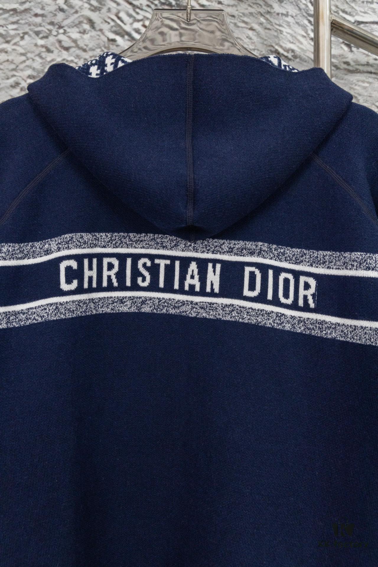 6931a09dccd8ab3d7af9472c DIOR Cashmere Blend Reversible Logo Knit Coat