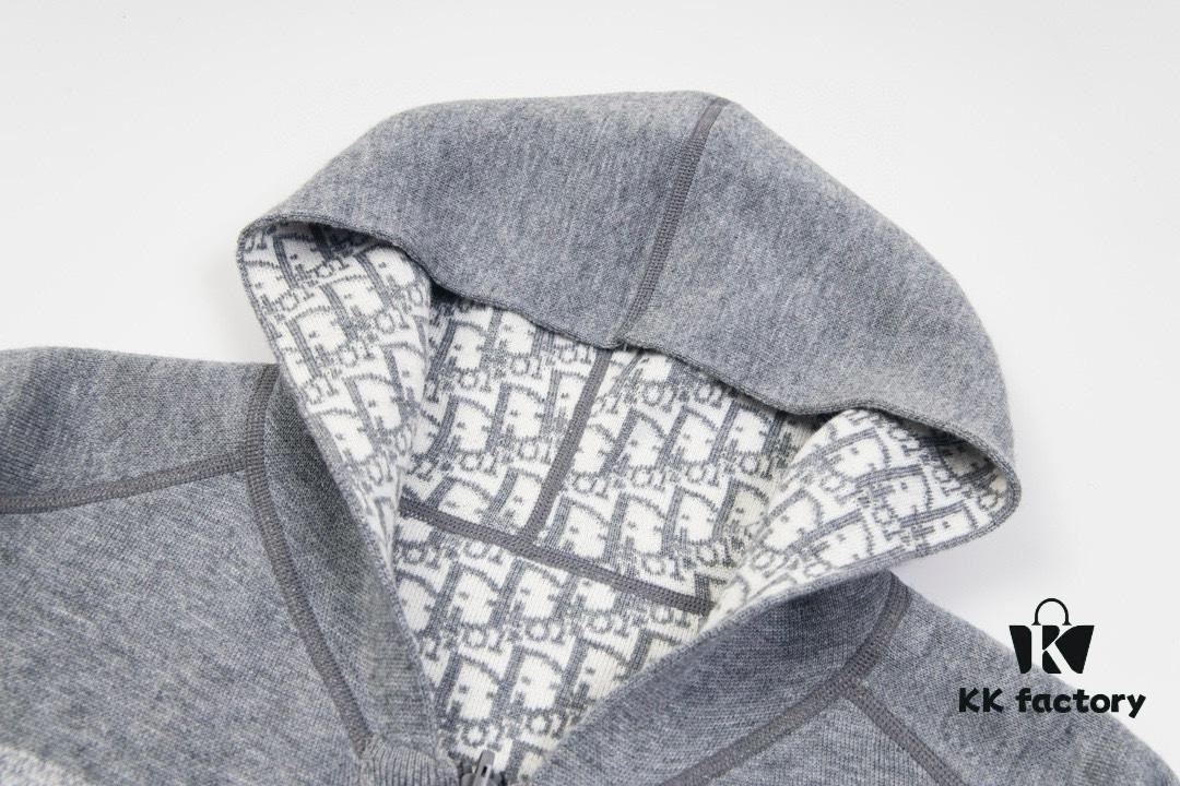 6931a09dccd8ab3d7af94734 DIOR Logo-Knit Reversible Cashmere Blend Coat