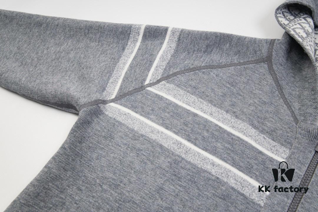 6931a09eccd8ab3d7af94738 DIOR Logo-Knit Reversible Cashmere Blend Coat